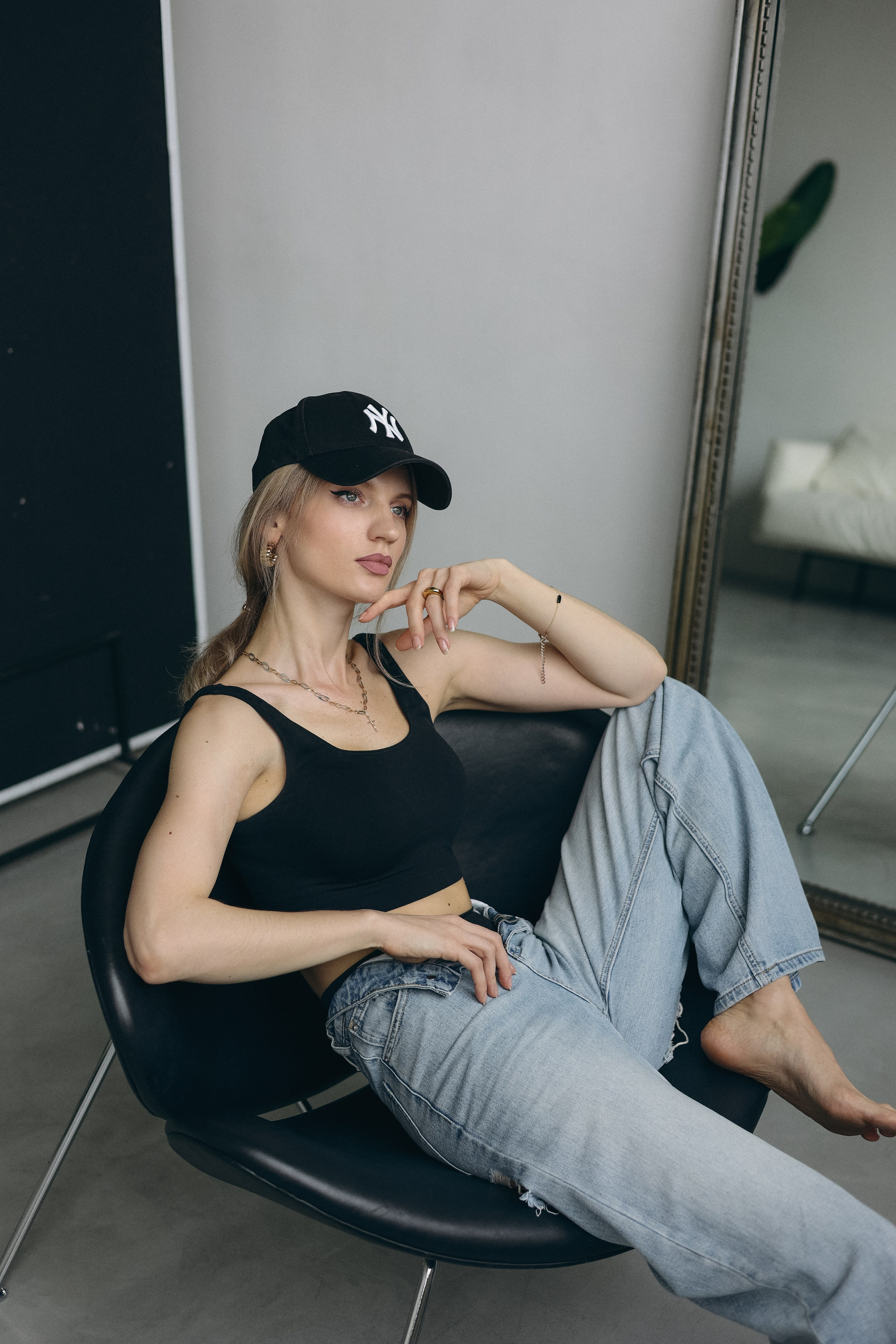 Base Studio. Юрий Белозёров фотограф