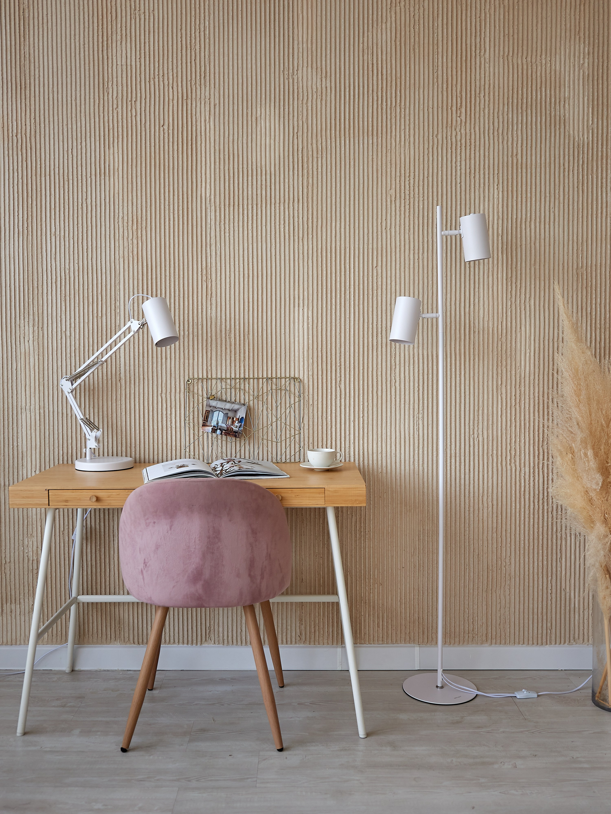 Мебель и декор для дома. Предметный фотограф, инфографика и видео в Санкт-Петербурге