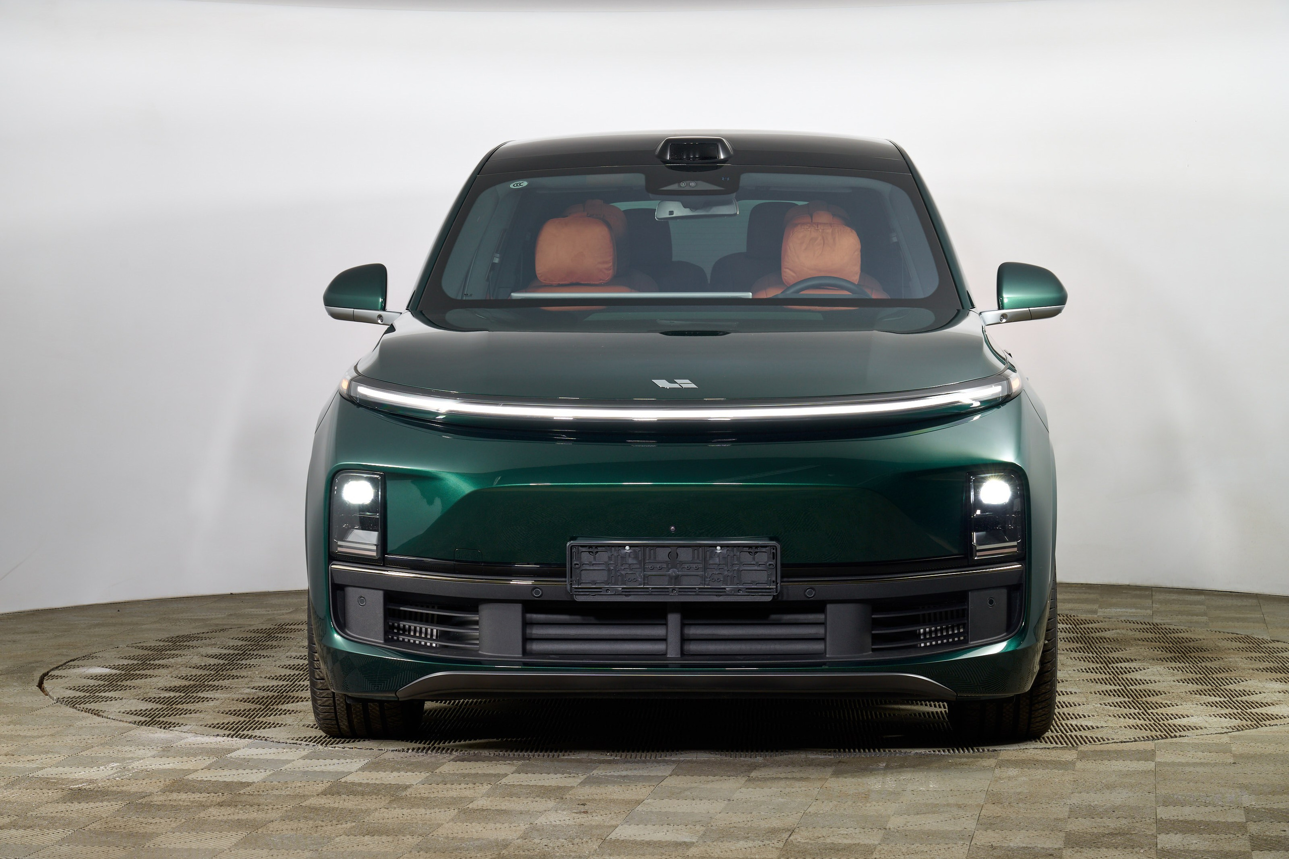 Lixiang L9. Фотограф Николай Прокофьев модельные тесты в Москве