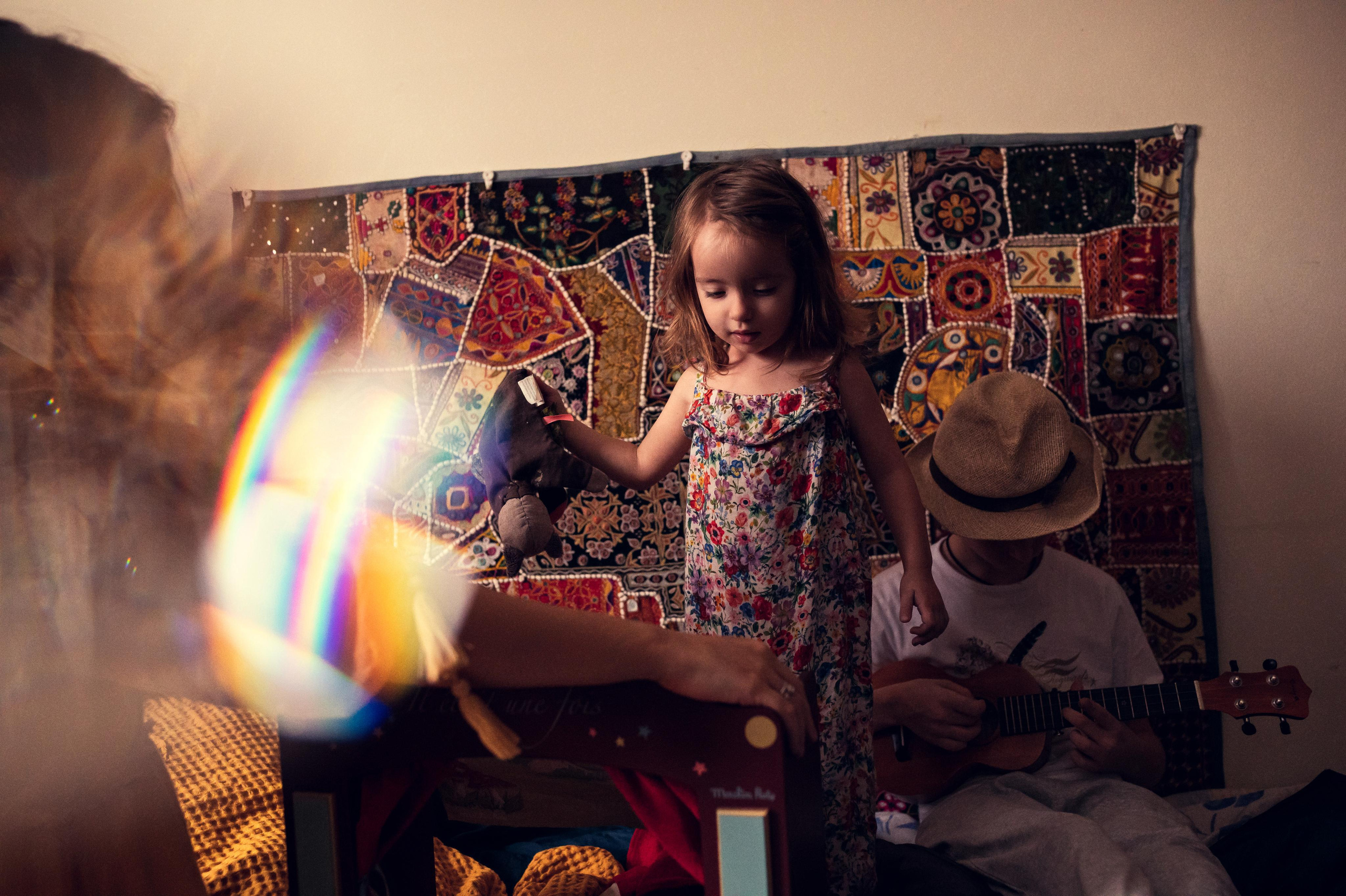 Колоритная домашняя фотосессия для творческой семьи. Семейный фотограф. Lifestyle. Москва. Анастасия Михайлова