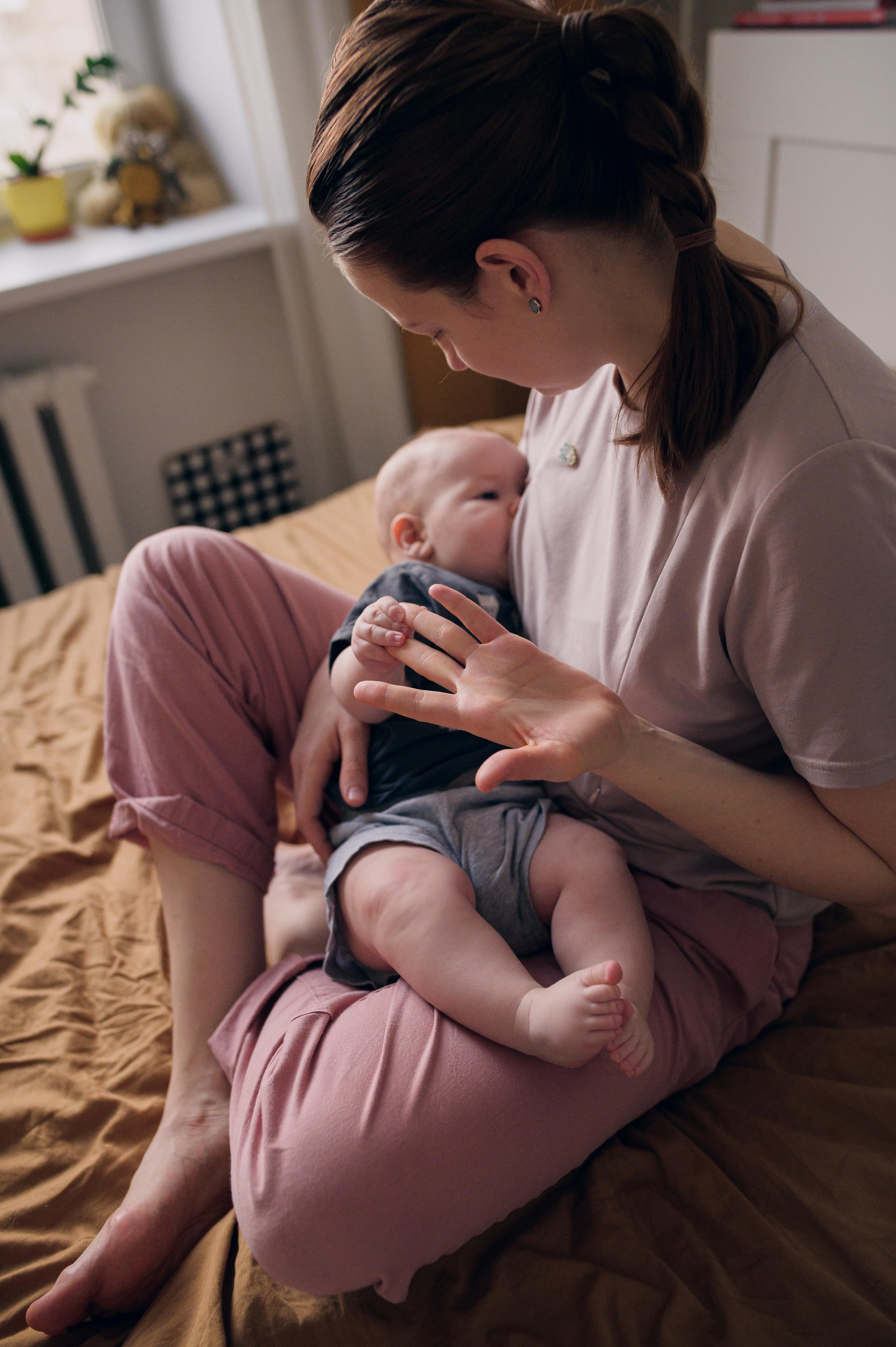Домашние фото в сталинке с горчицей. Семейный фотограф. Lifestyle. Москва. Анастасия Михайлова