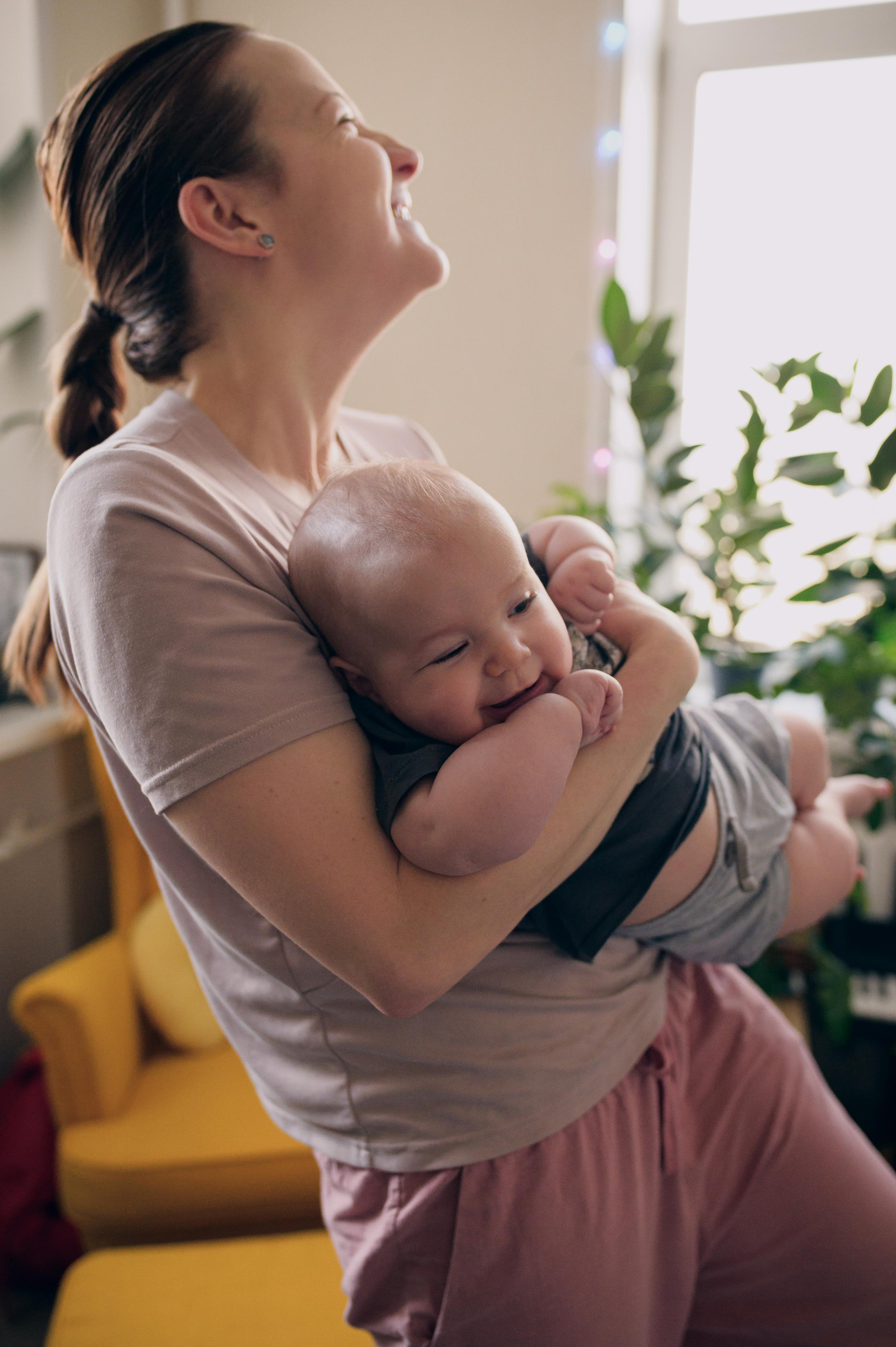 Домашние фото в сталинке с горчицей. Семейный фотограф. Lifestyle. Москва. Анастасия Михайлова