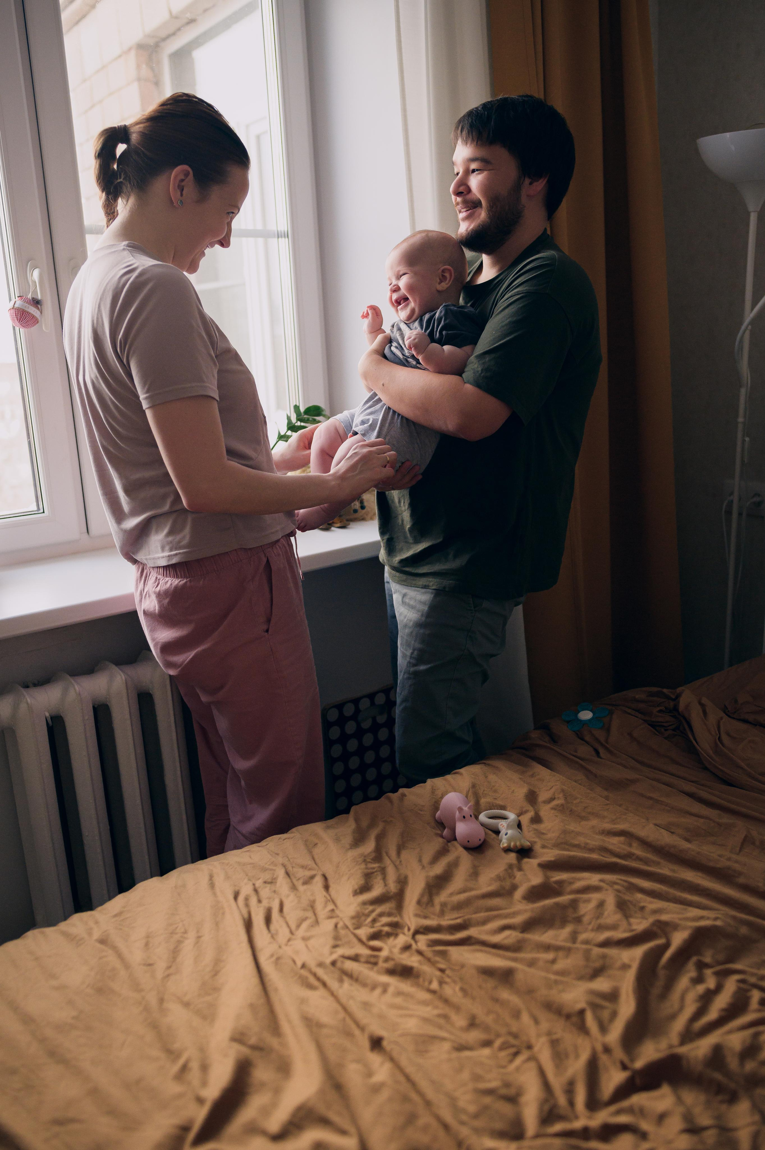 Домашние фото в сталинке с горчицей. Семейный фотограф. Lifestyle. Москва. Анастасия Михайлова