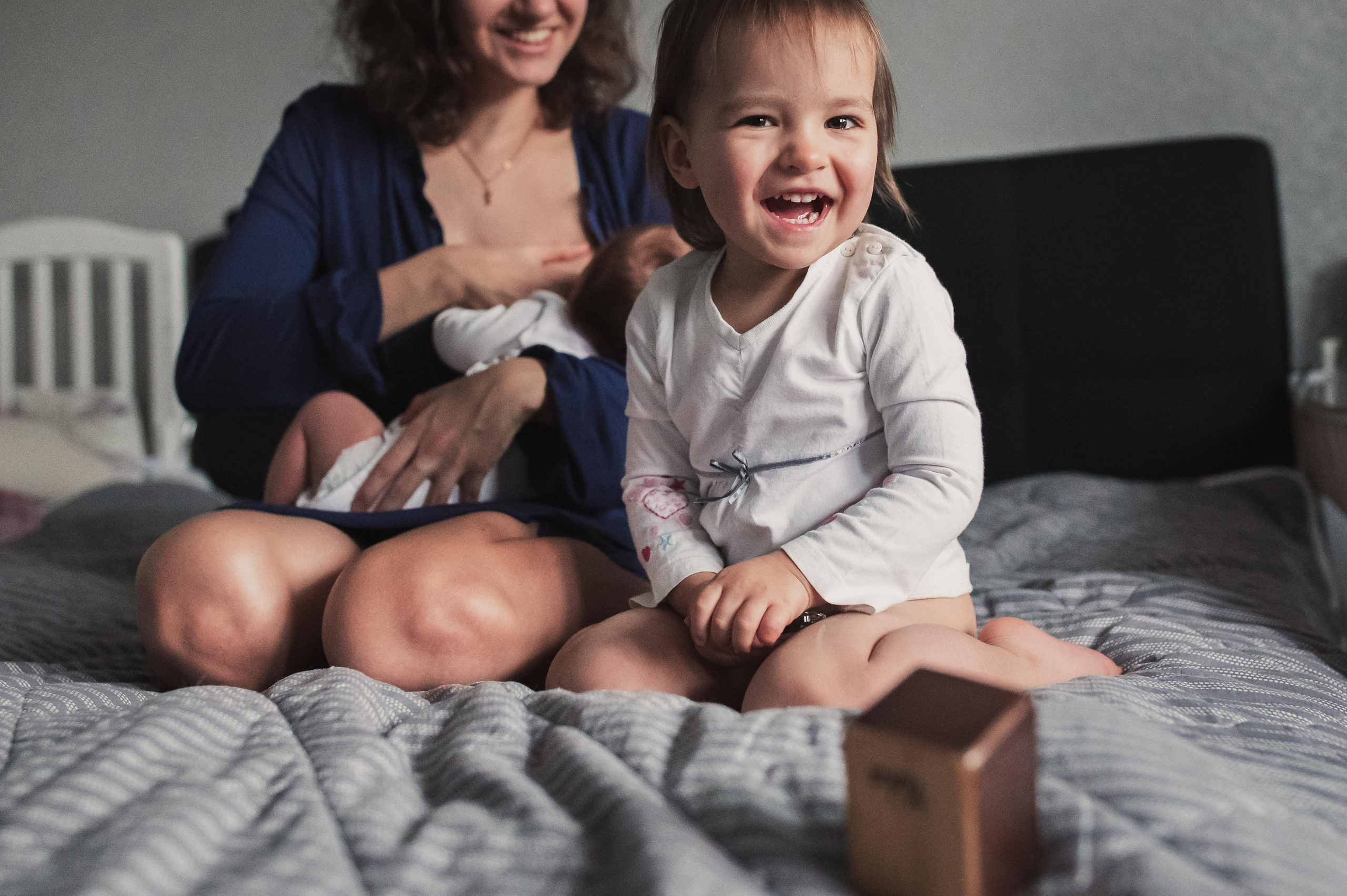 Домашние фото с месячным малышом и двухлеткой. Семейный фотограф. Lifestyle. Москва. Анастасия Михайлова