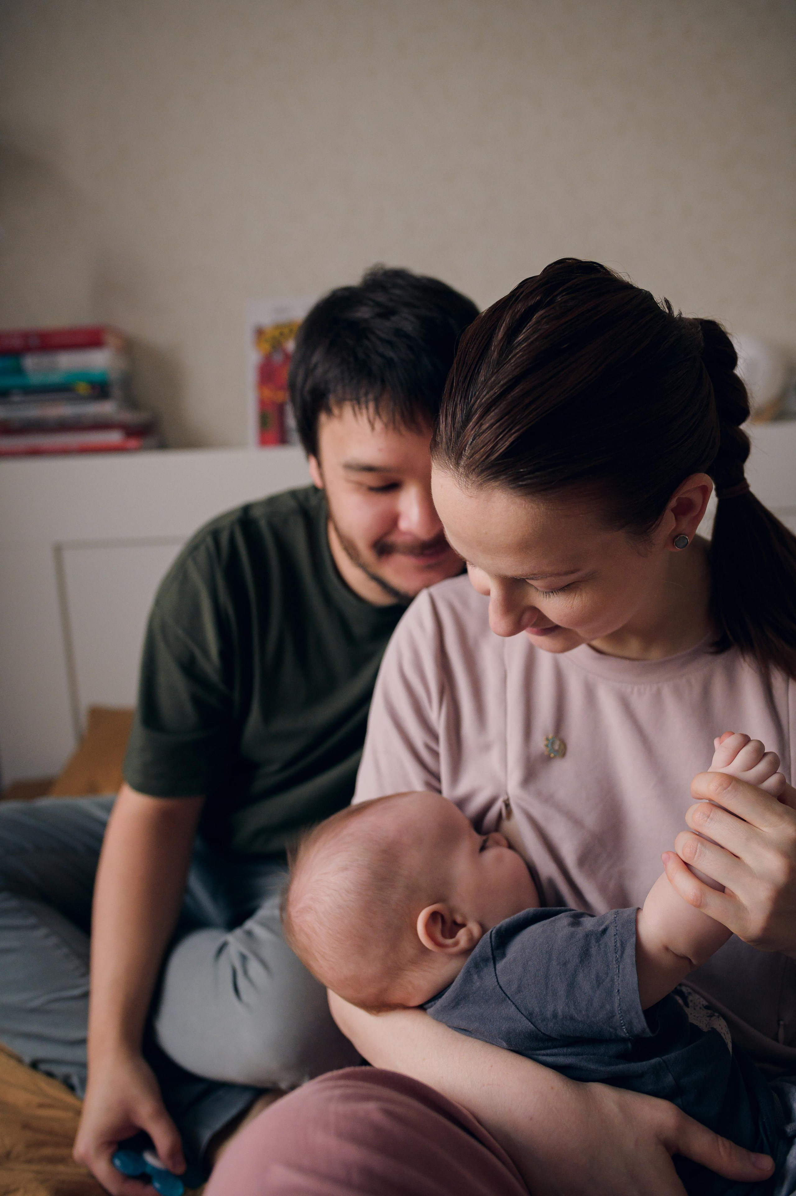 Домашние фото в сталинке с горчицей. Семейный фотограф. Lifestyle. Москва. Анастасия Михайлова