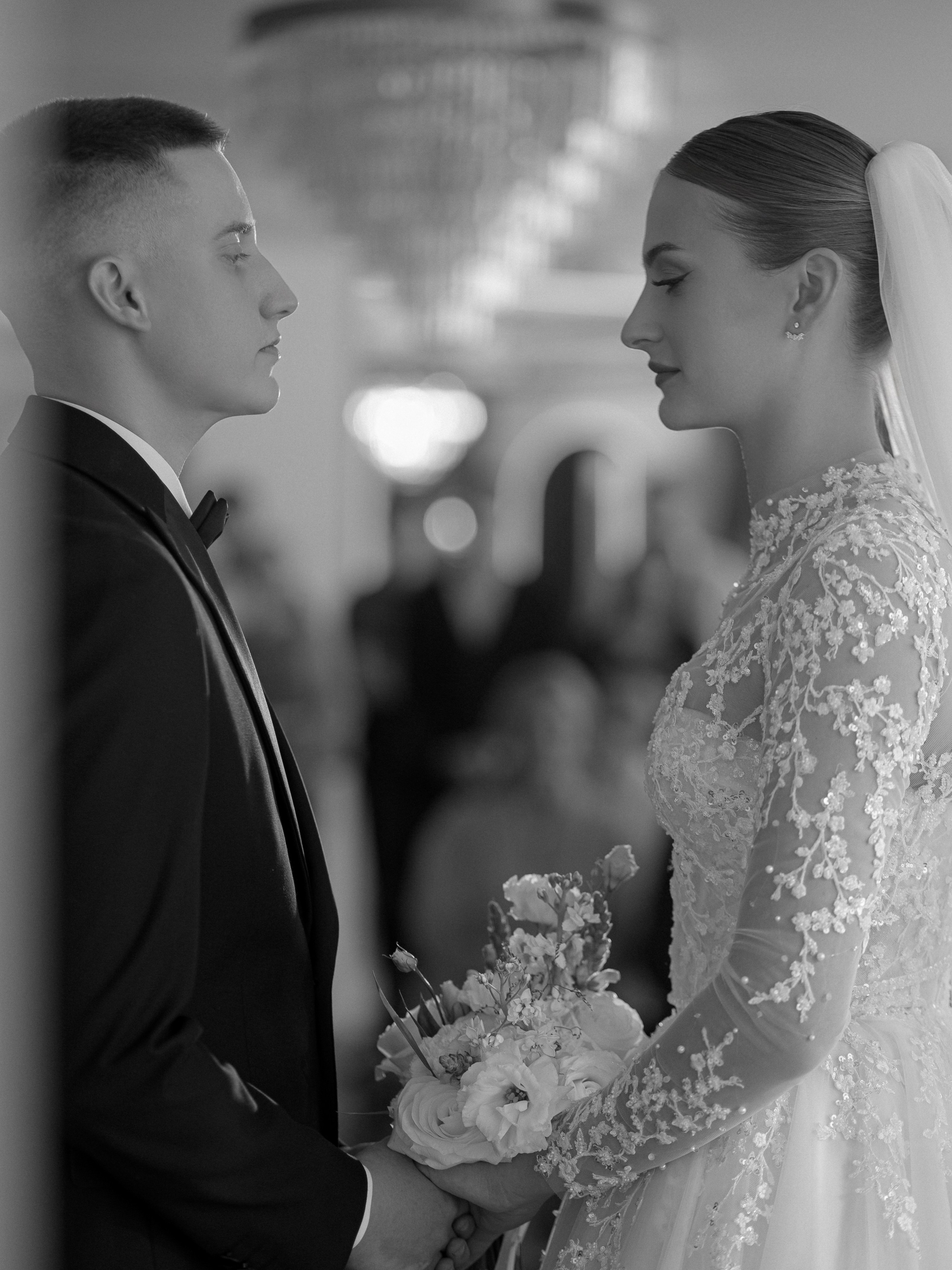 АРИНА И ЛЕША. ЧЕЛСИТИ. Свадебный и индивидуальный фотограф в Челябинске Евгения Негодяева