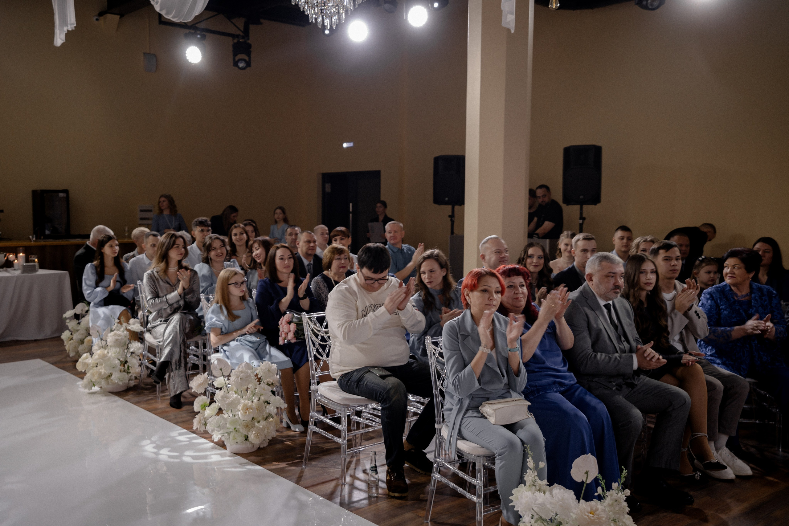 СВАДЕБНАЯ СЬЕМКА СБОРОВ В ОТЕЛЕ И ВЫЕЗД НА ЦЕРЕМОНИЮ (СНЯТО В СИБИРЕ В НИЖНЕВАРТОВСКЕ). Профессиональный фотограф, Санкт-Петербург — Виктория Богомолова