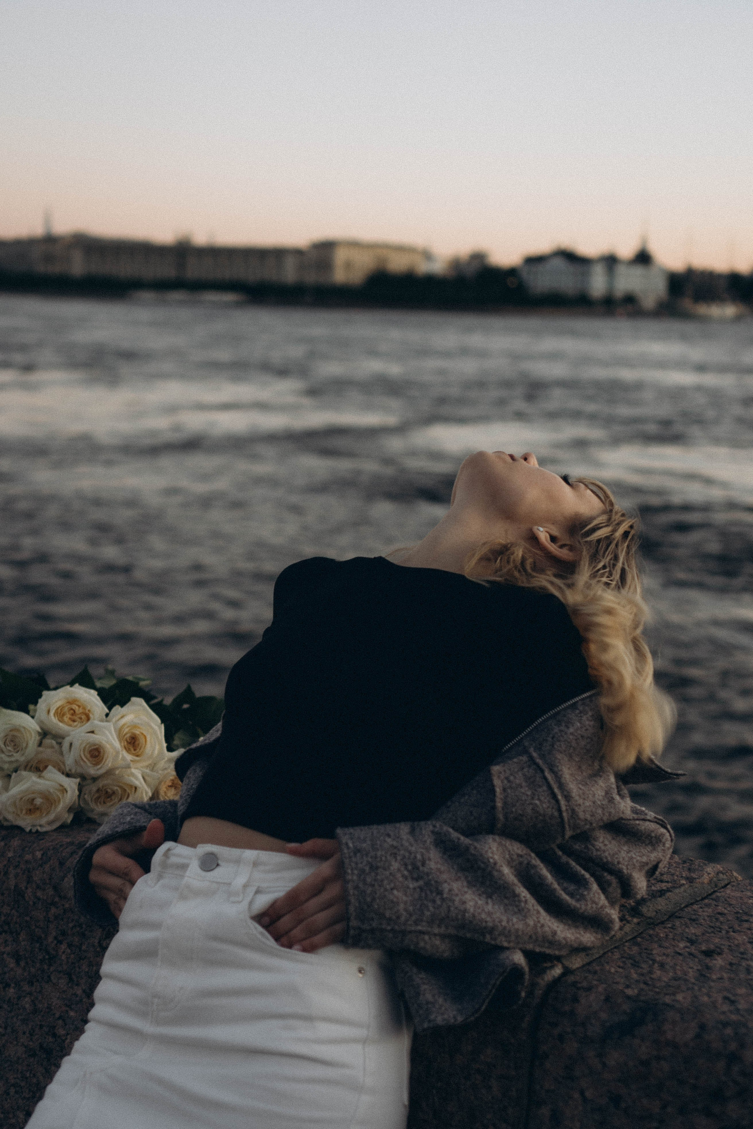 ПРОГУЛКА ПО ГОРОДУ В БЕЛЫЕ НОЧИ (другой вариант). Профессиональный фотограф, Санкт-Петербург — Виктория Богомолова