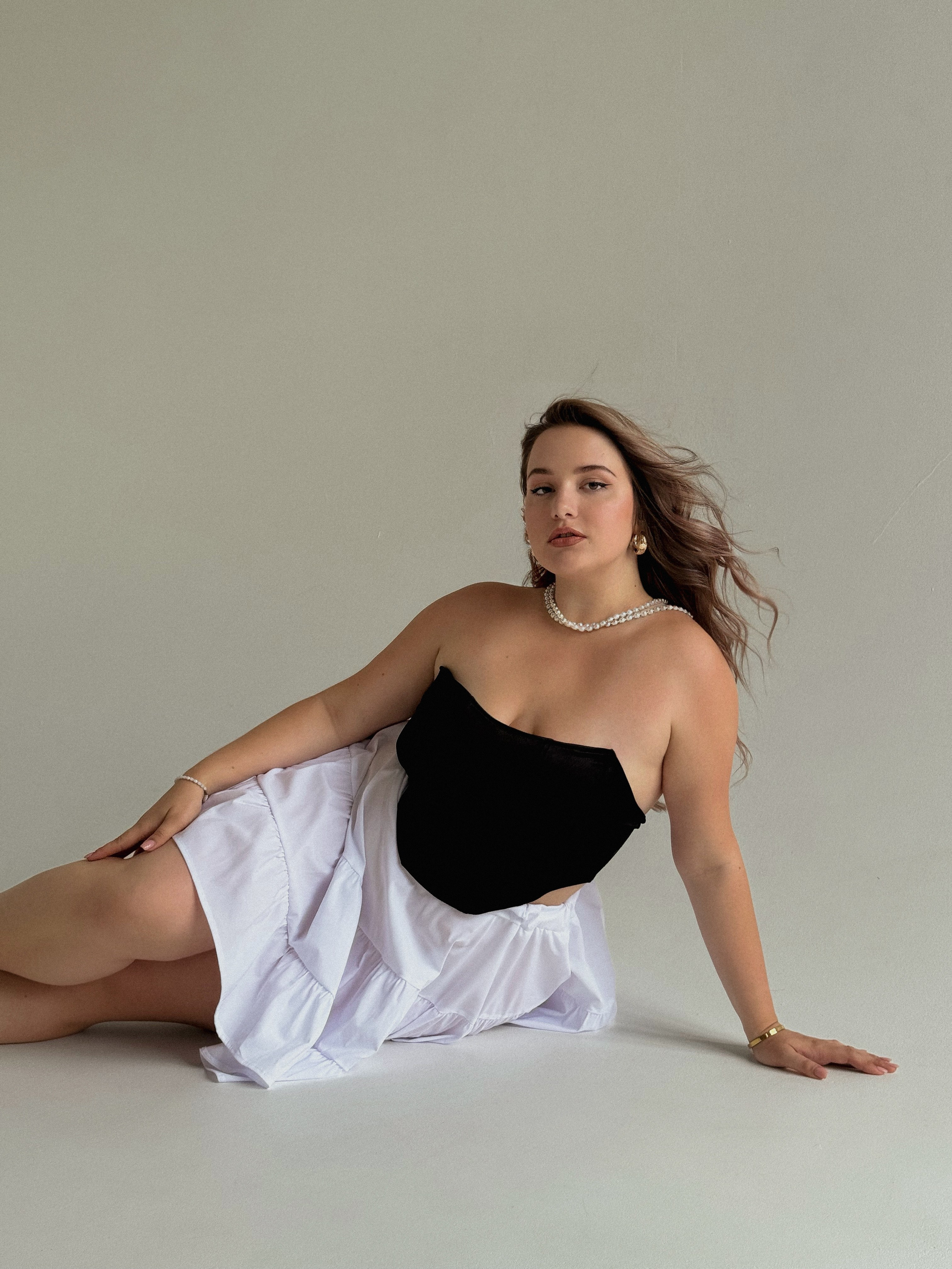 Настя М, 52-54 р-р, 175 см. KED Production — продакшн из СПб. Создаём фото, видео и контент, который помогает брендам и селлерам продавать больше