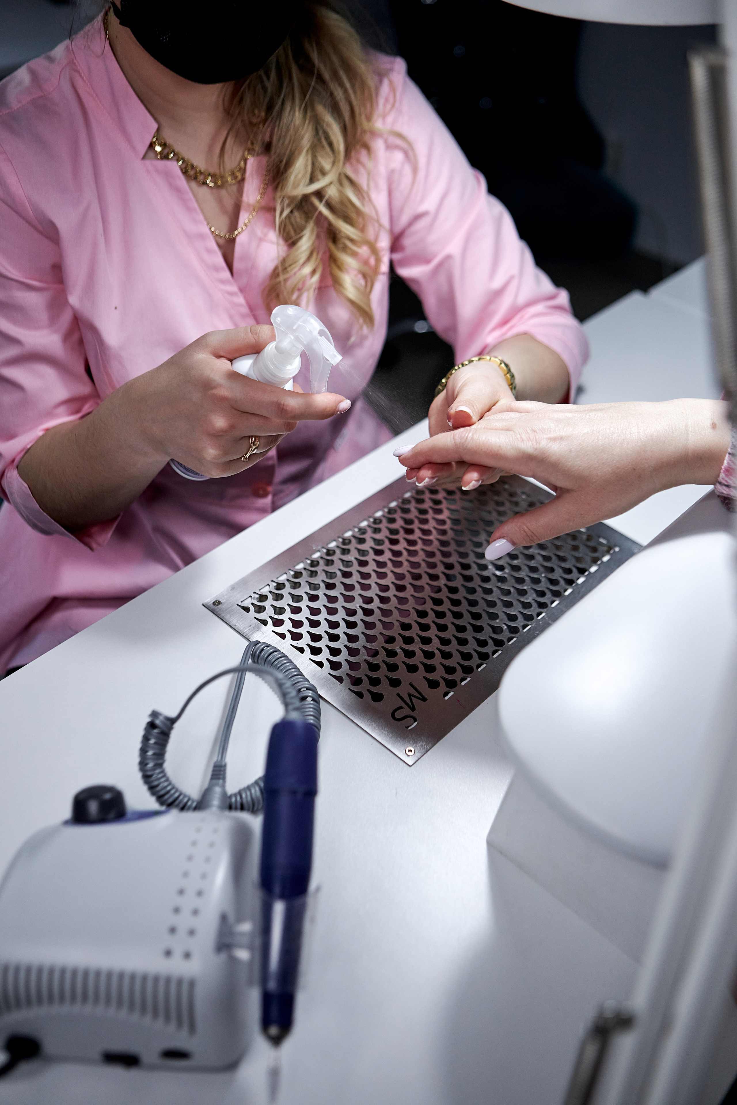 Юлия. Мастер маникюра. Фотограф Мария Лазакович — Минск