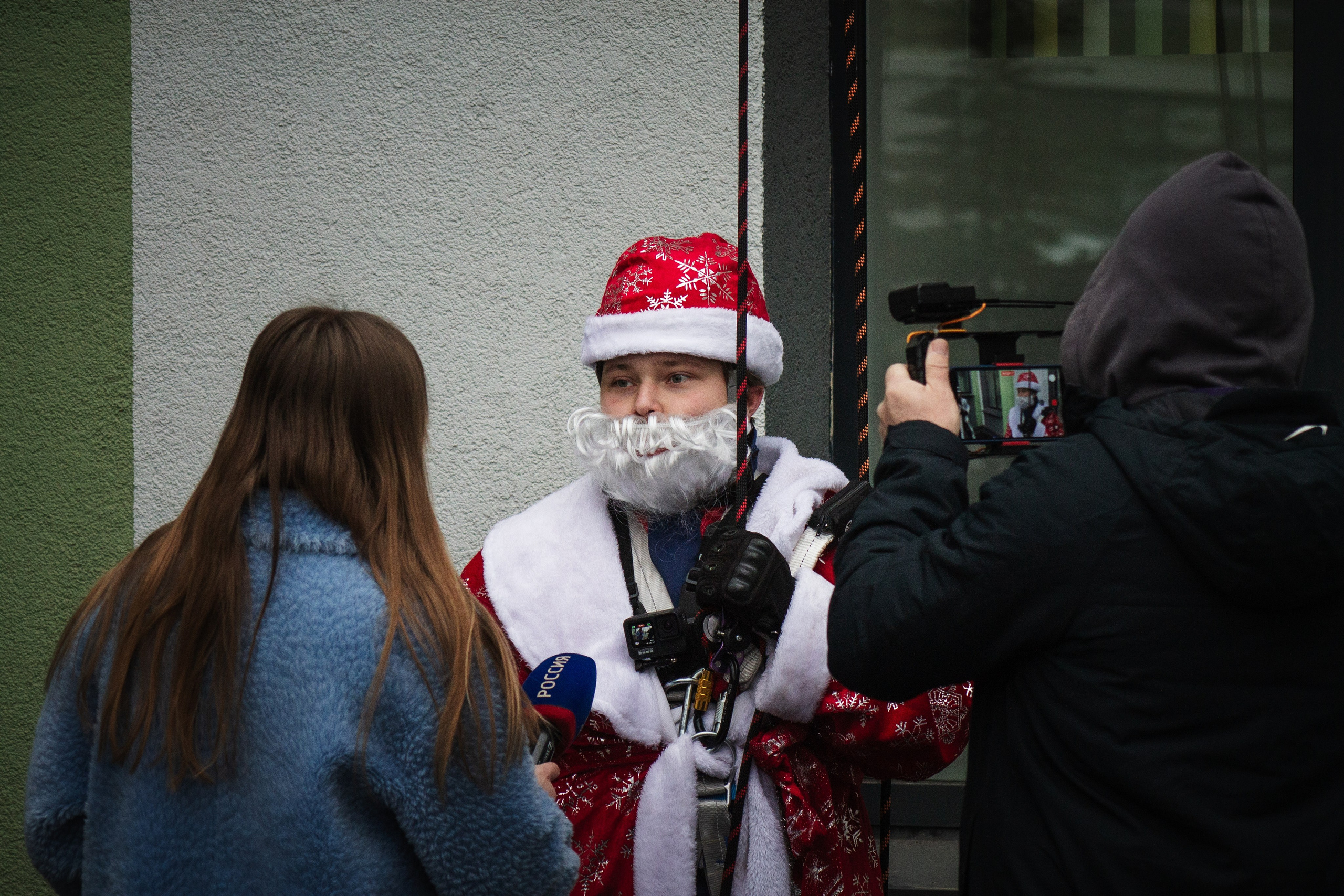 ВСКС. Десант Дедов Морозов. Илья Чемис — Фотограф в Мариуполе