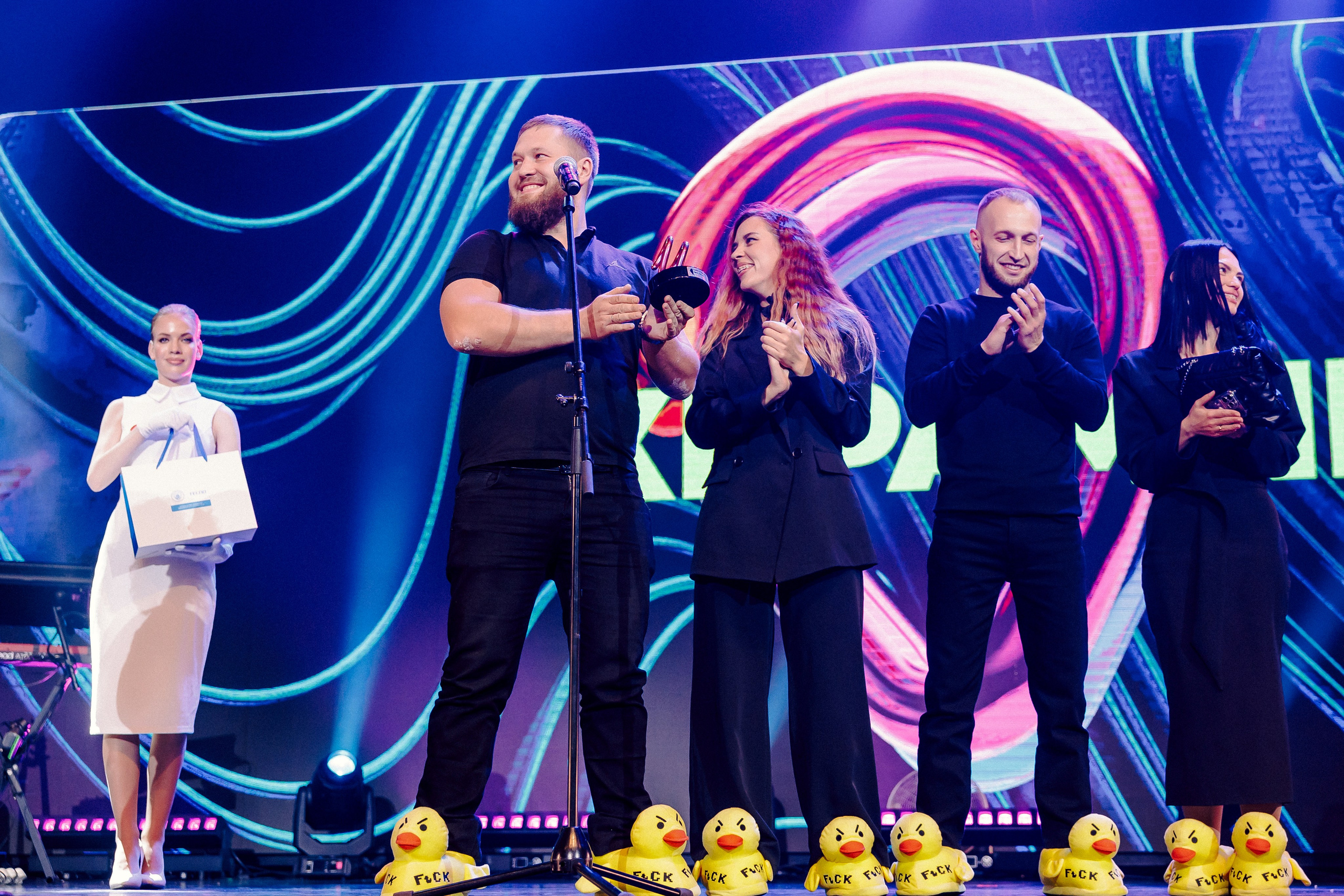 Народная премия Е1 2023. Лёшка Варзегов — фотограф