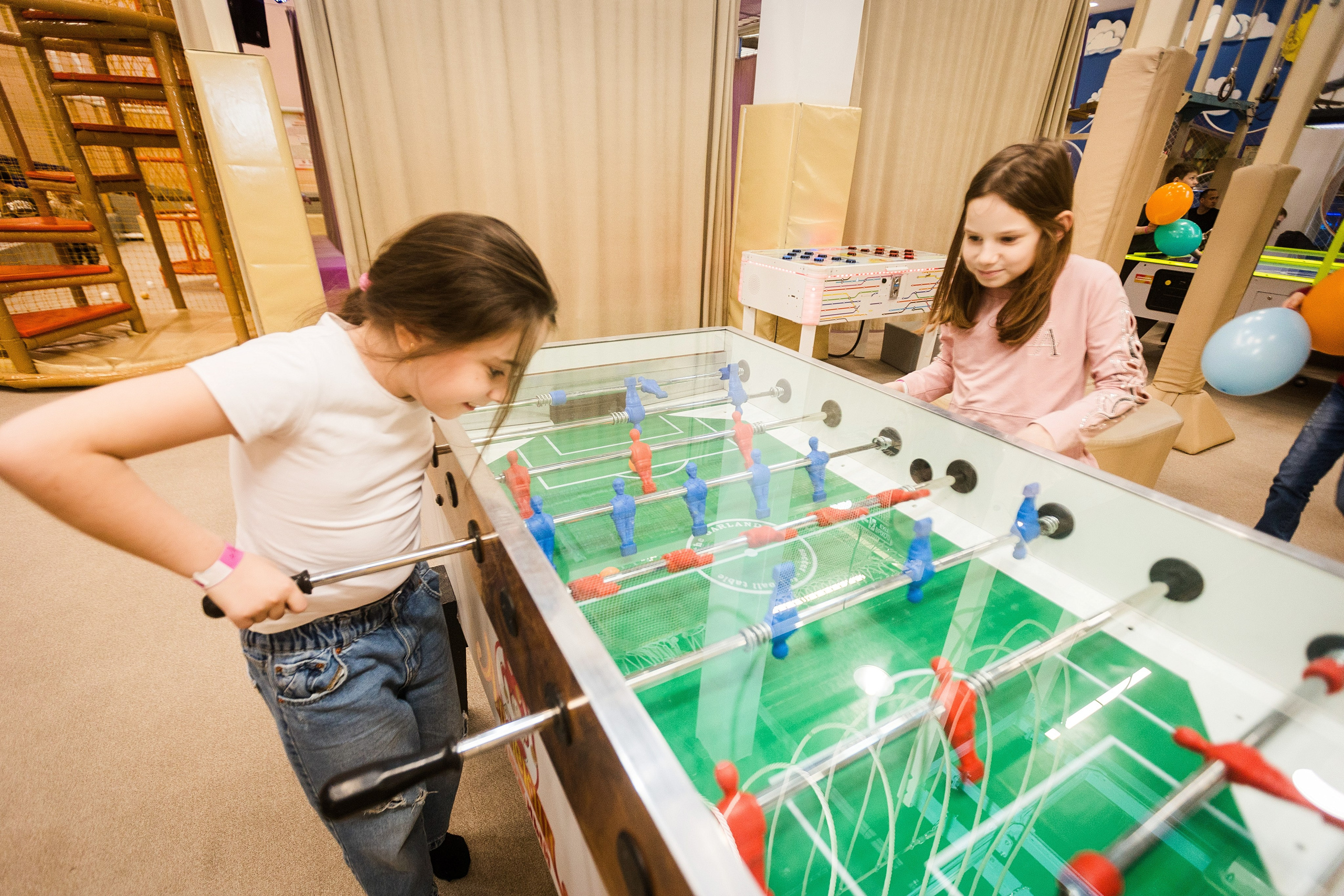 День рождения Арлекина. Детский фотограф видеограф в Хабаровске Михаил Орлов