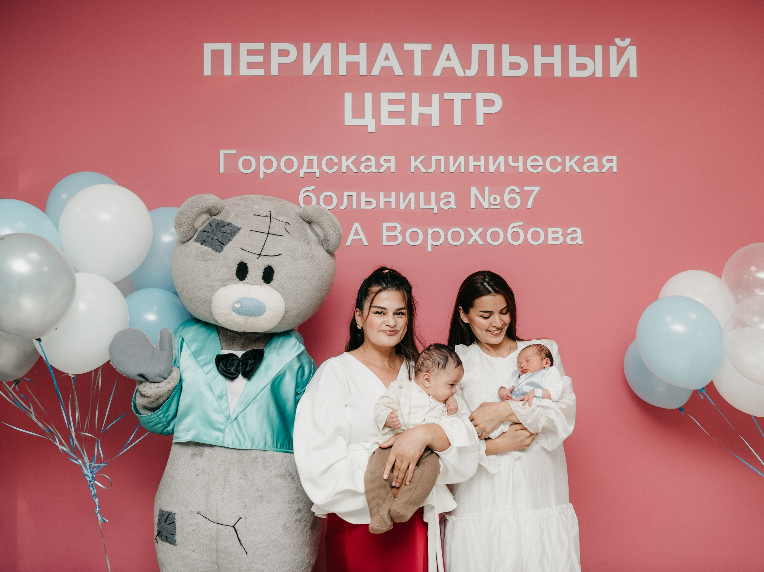 Выписка Али. ГКБ 67. Фотограф на выписку из роддома в Москве и МО