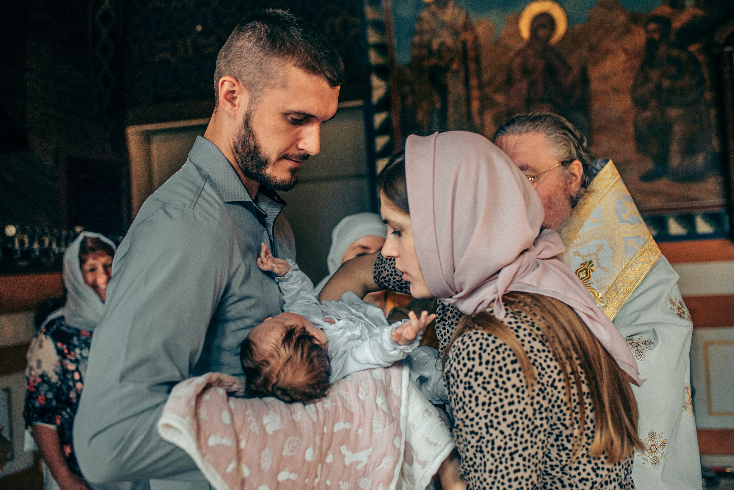Крещение Софии. Фотограф на выписку из роддома в Москве и МО