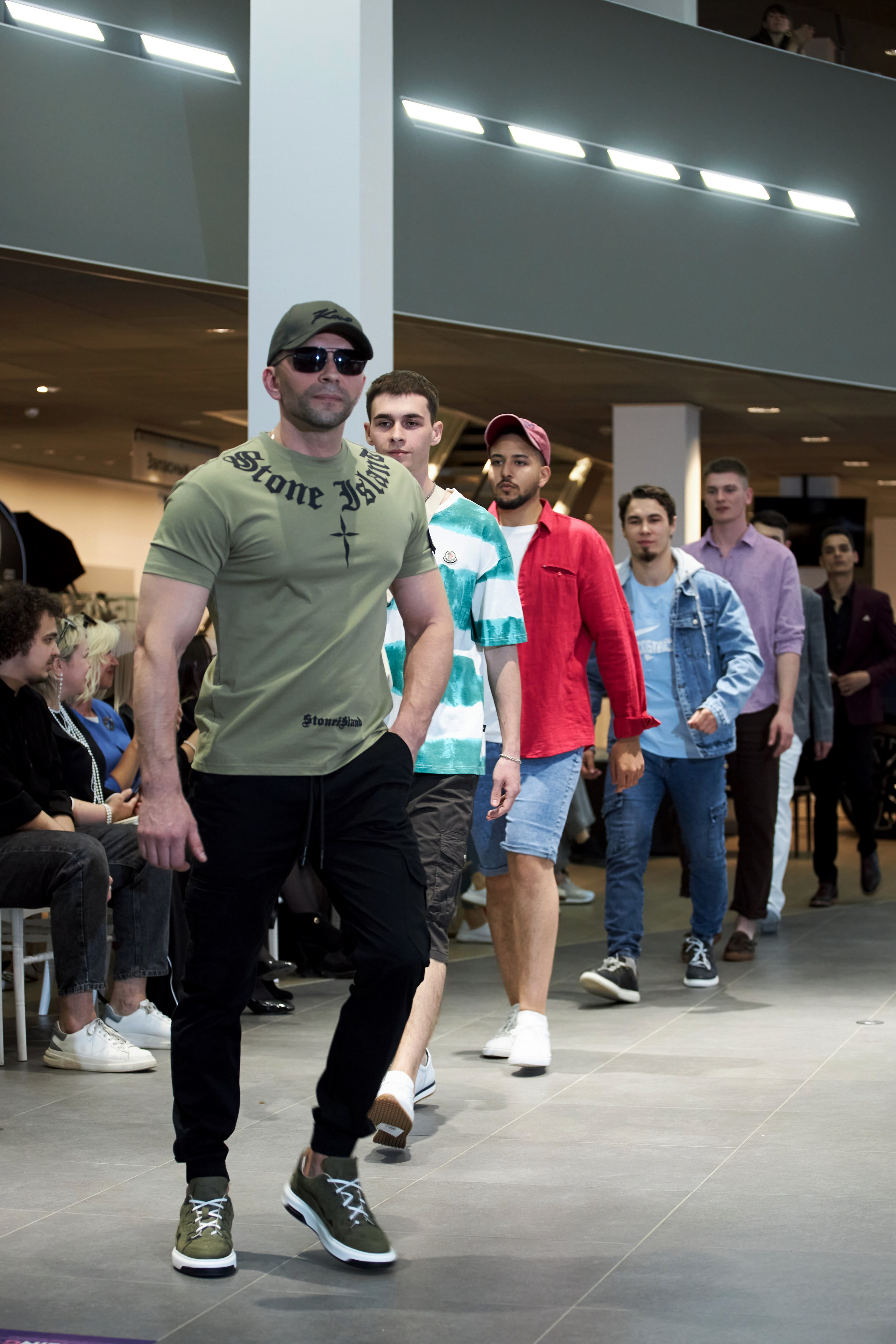 Репортаж «Жара в Городе». Фотограф Алексей Яковлев