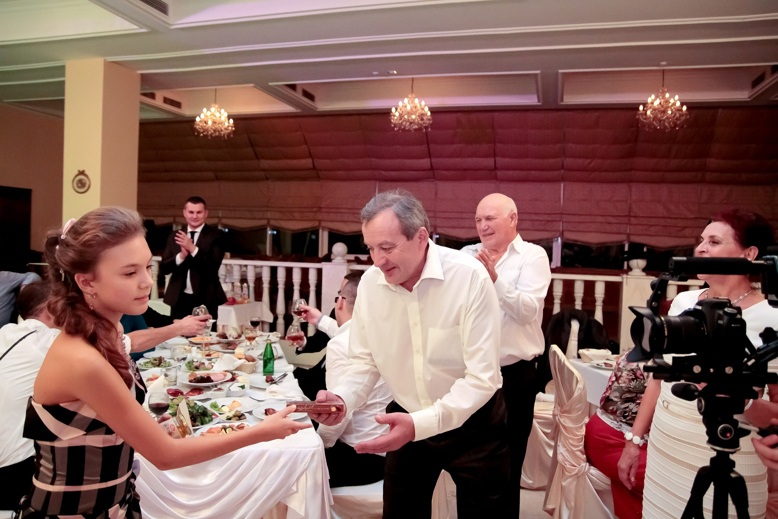 Банкет/Banquet. Максим Матвийченко и Виктория Басова профессионалы своего дела