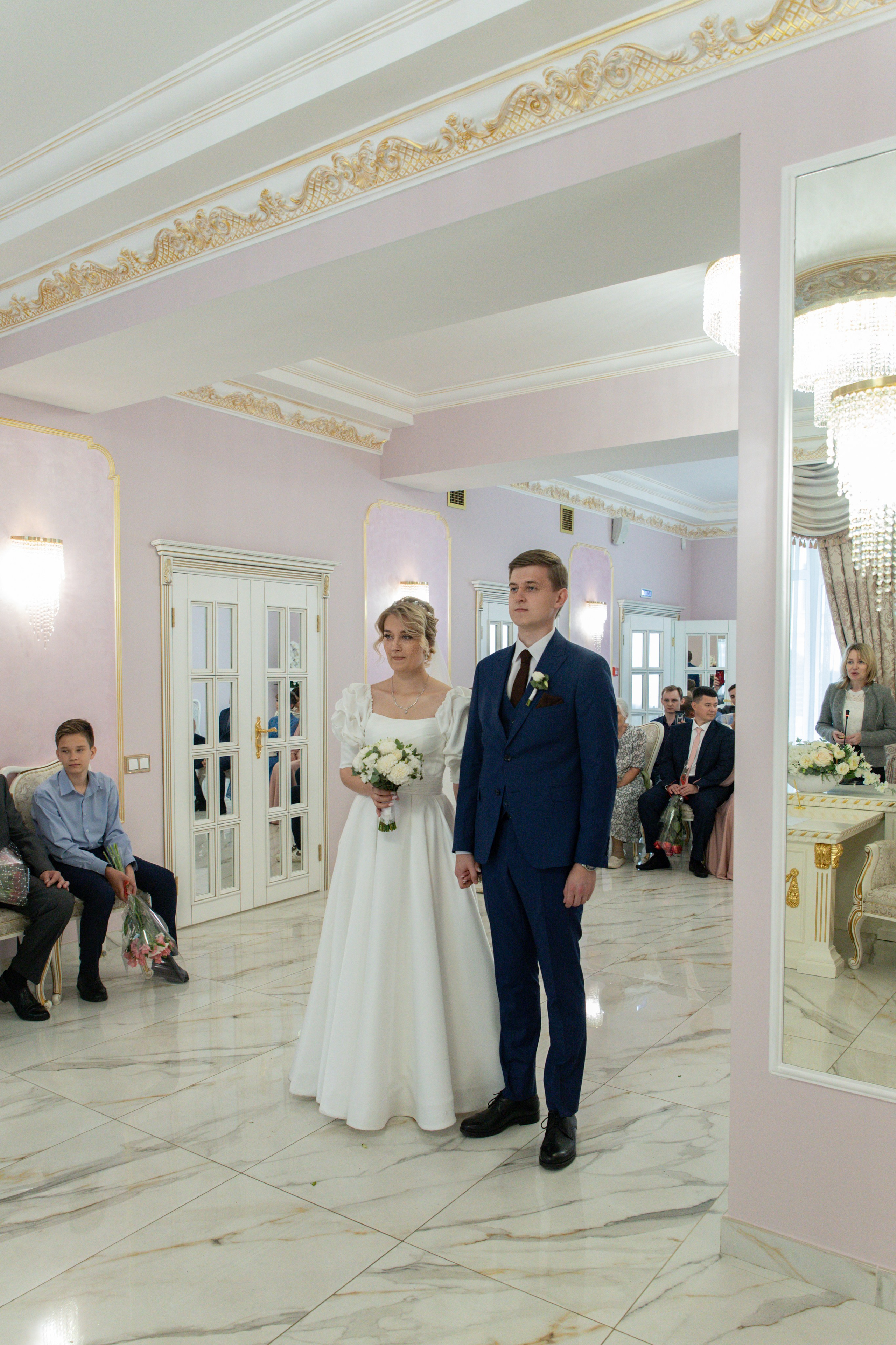 Свадебная съемка. Семейный свадебный интерьерный фотограф Тверь Санкт- Марина Свистунова