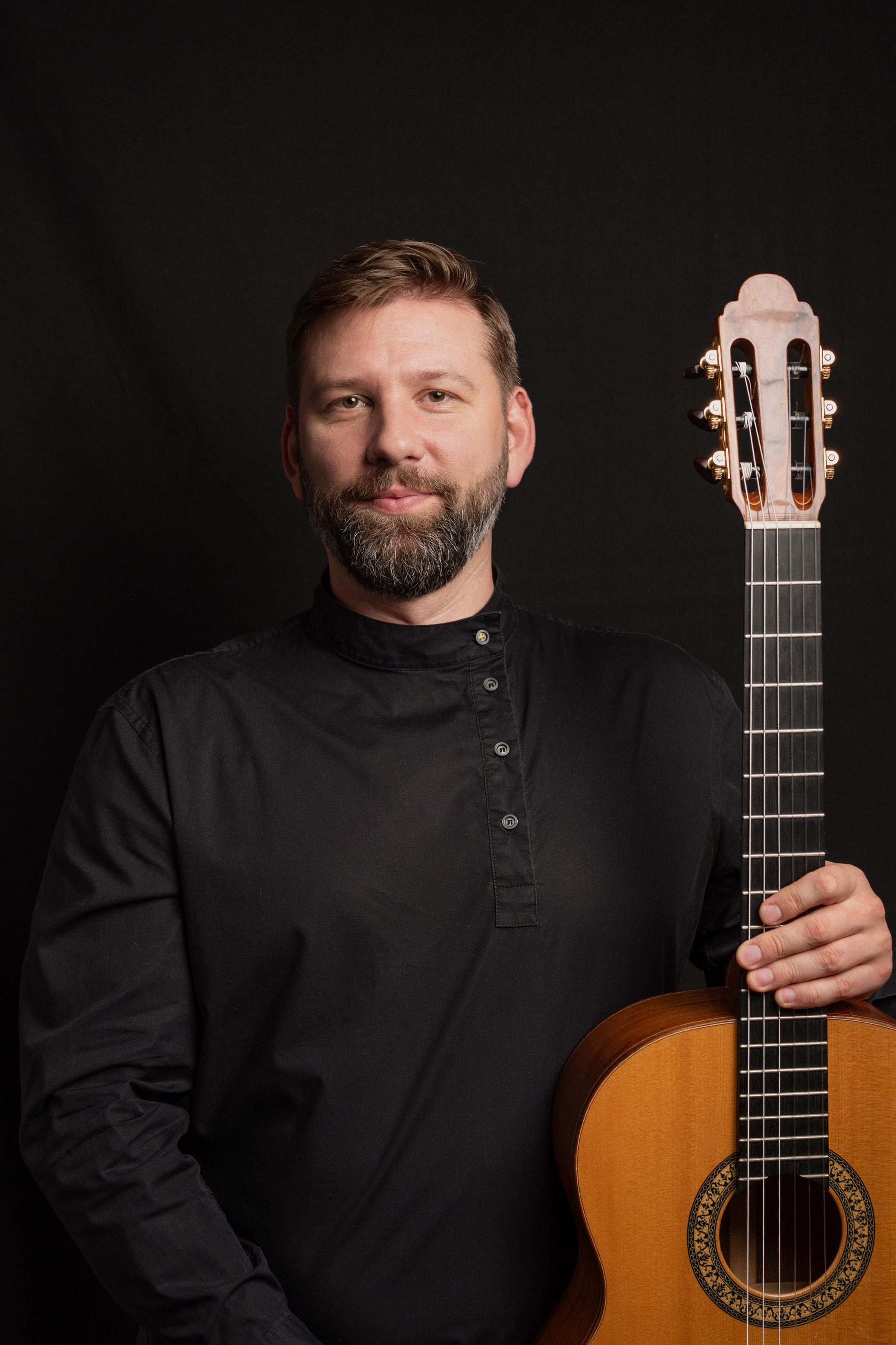 Фотосессия мужской портрет (гитара). Яростный фотолюбитель Vervie Vitoe