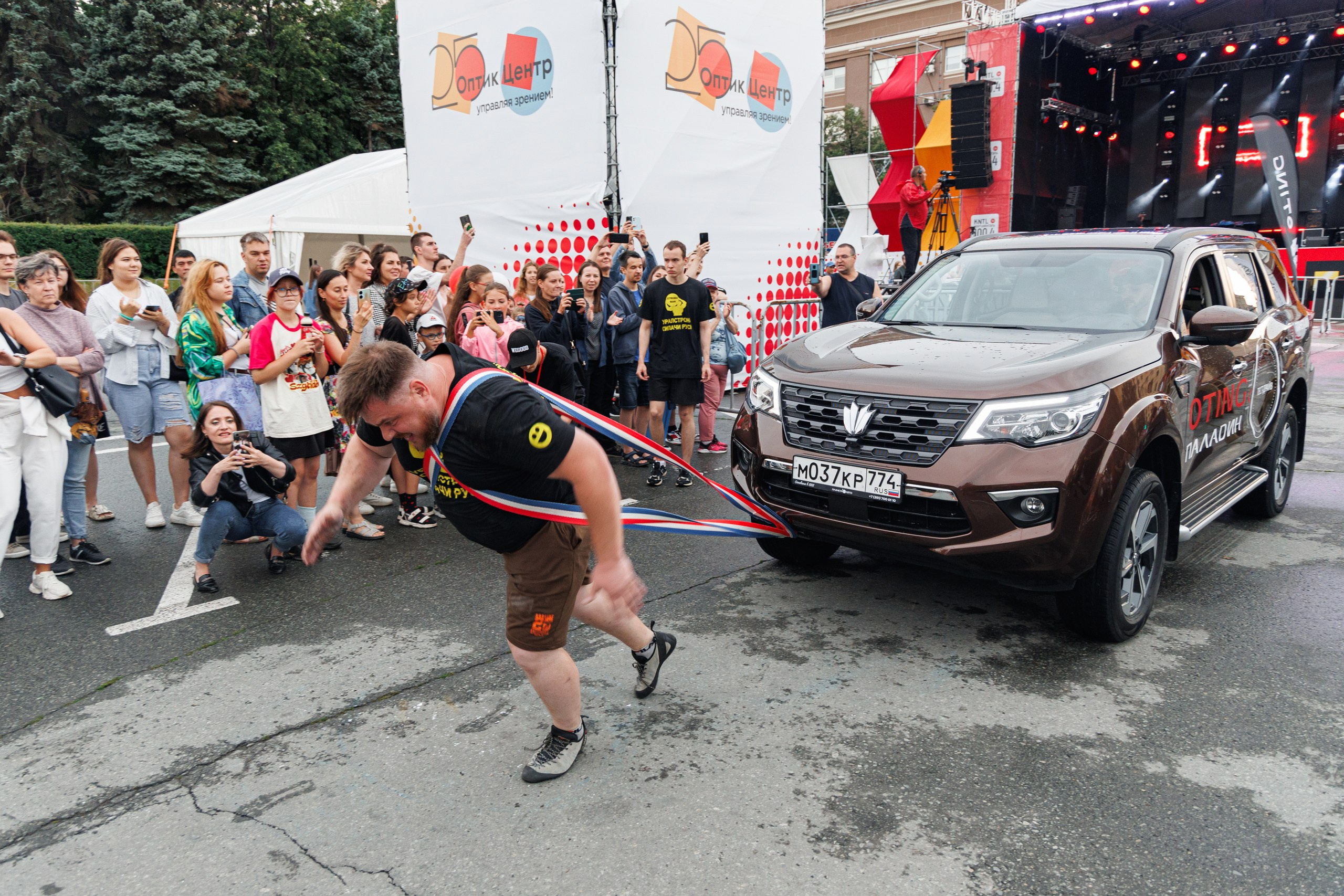 Оптик Центр | праздник в честь 25-и летия