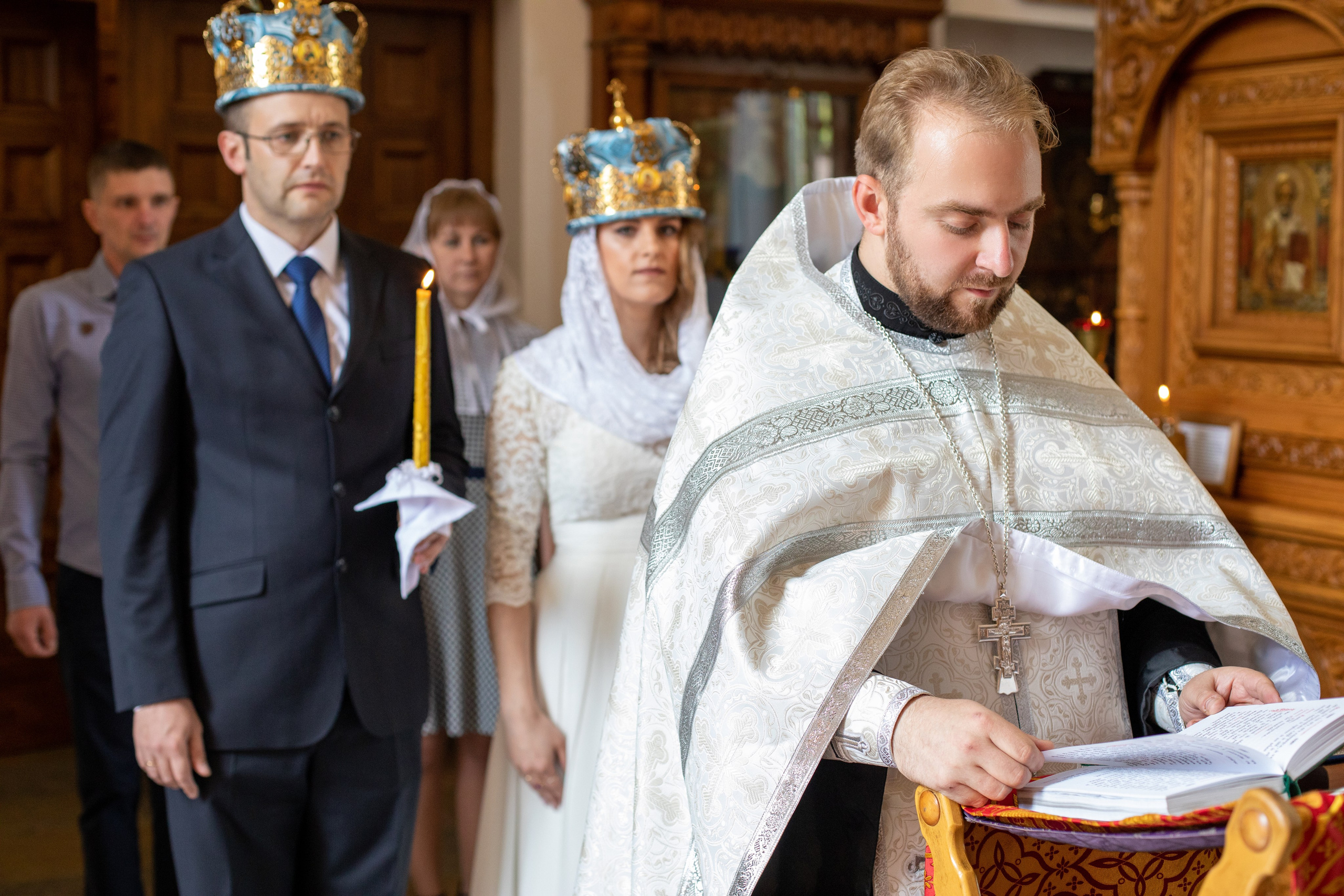 Таинство Венчания. Свадебный и семейный фотограф в Санкт-Петербурге и Сестрорецке