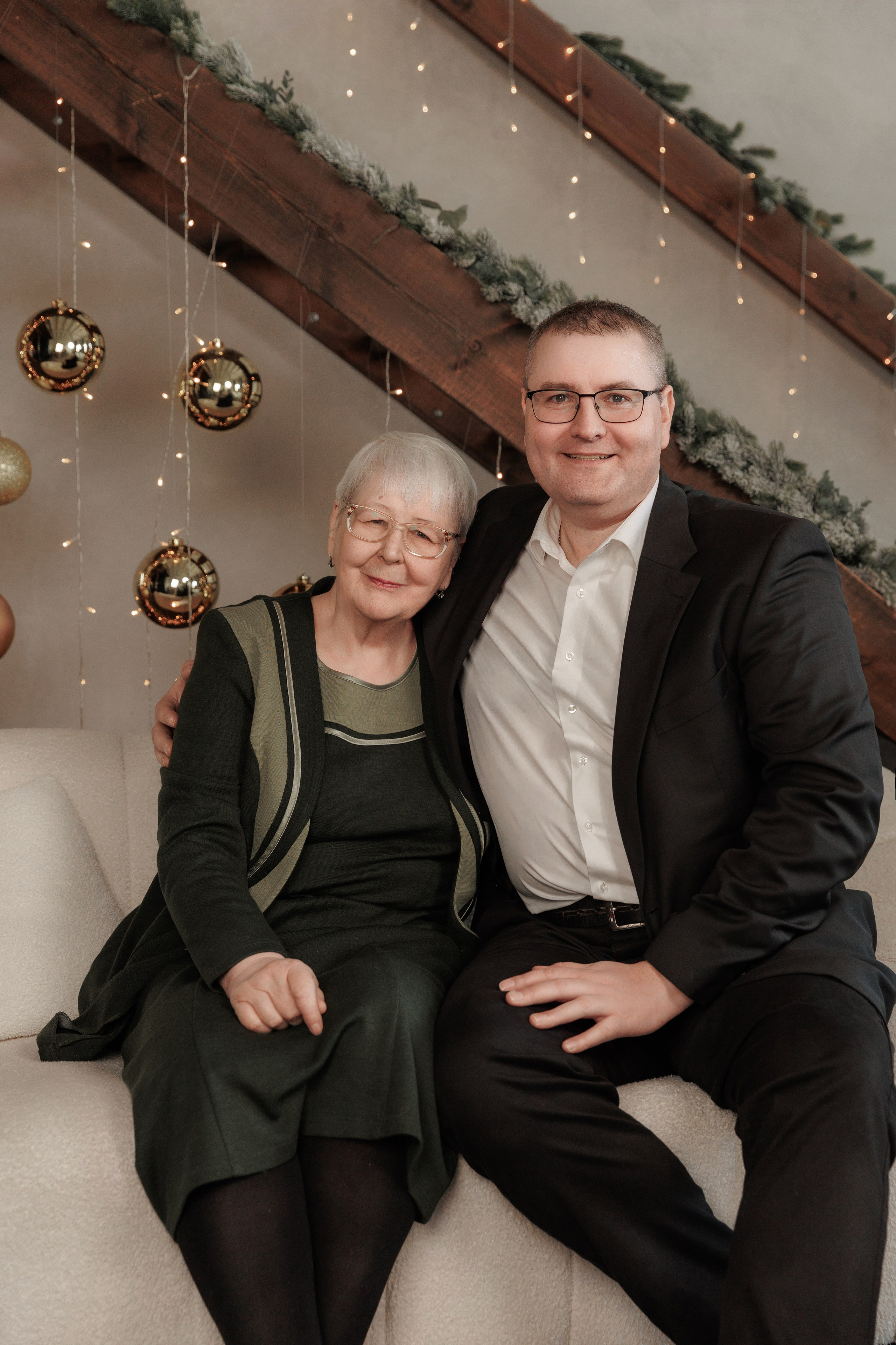 Лера с семьей. Фотограф женского портрета, беременности и материнства Харькова Елена