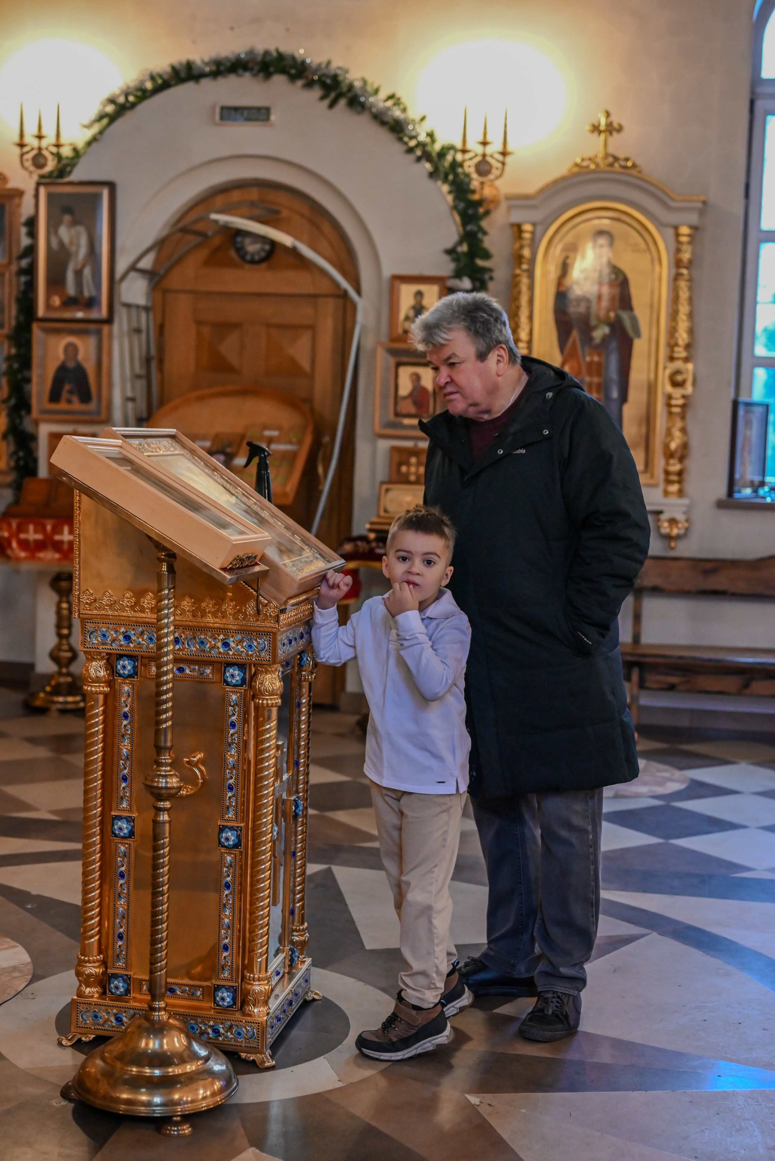 Крещение Совхоз Ленина. Семейный и детский фотограф Москва