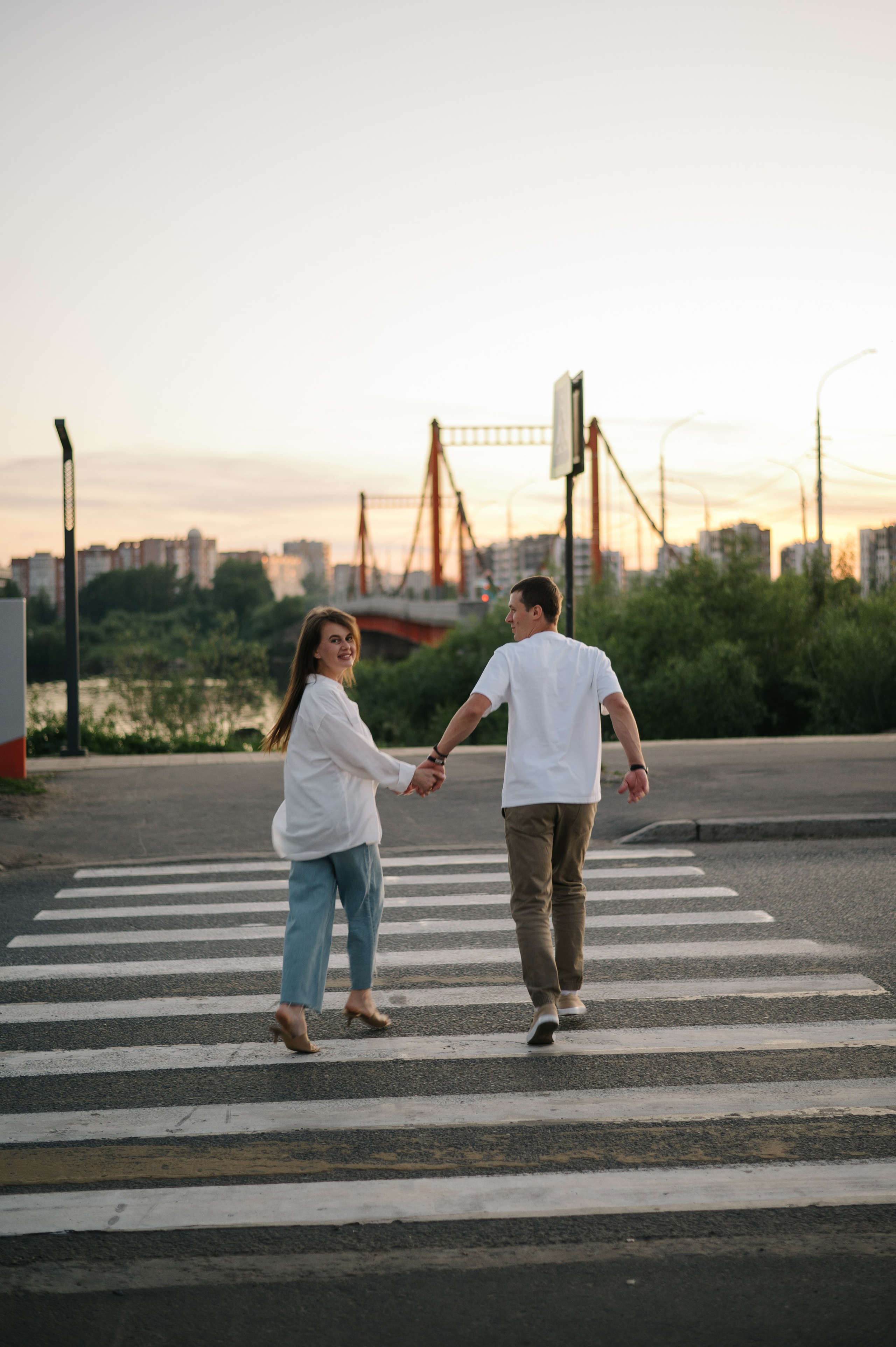 Любовь на мосту. Фотограф Архангельск