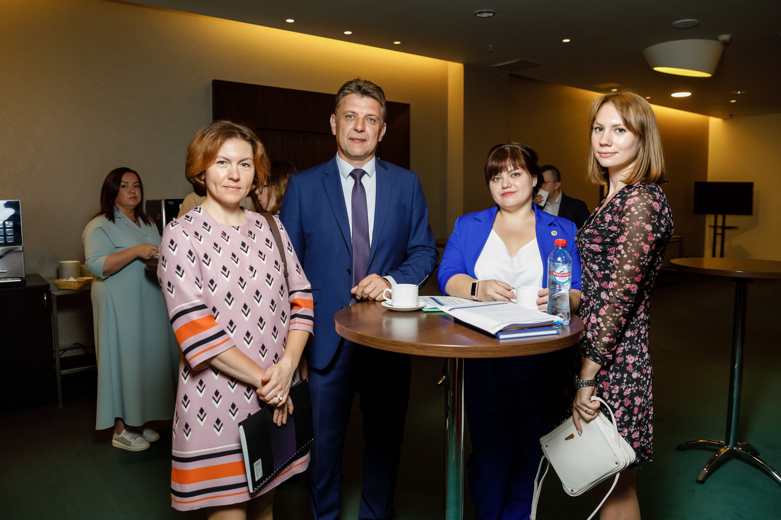 Конференция. COSMOS. Свадебный фотограф в Ярославле Анастасия Архипова