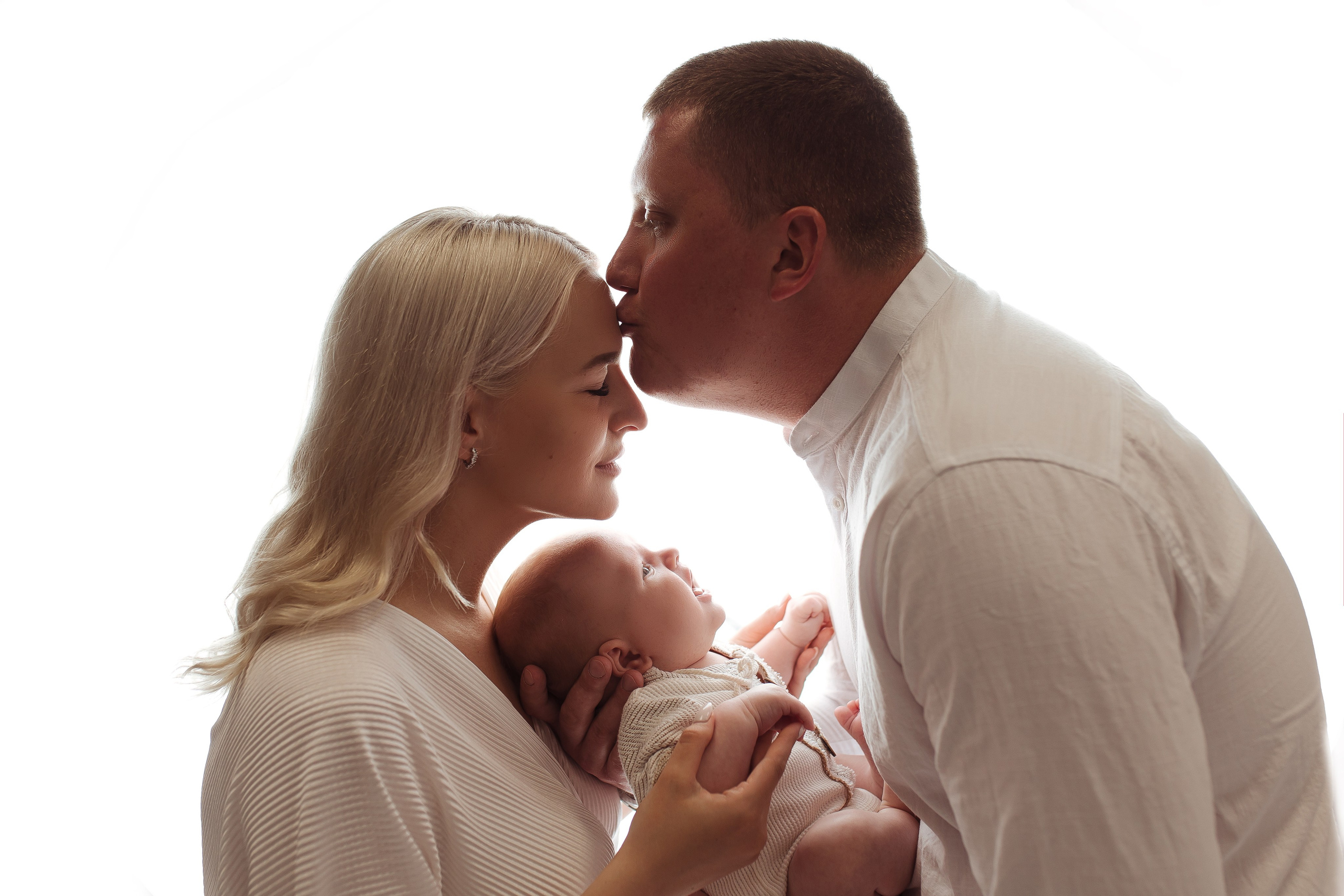 Мама и малыш. Фотограф беременности, новорожденных Москва. годики под ключ