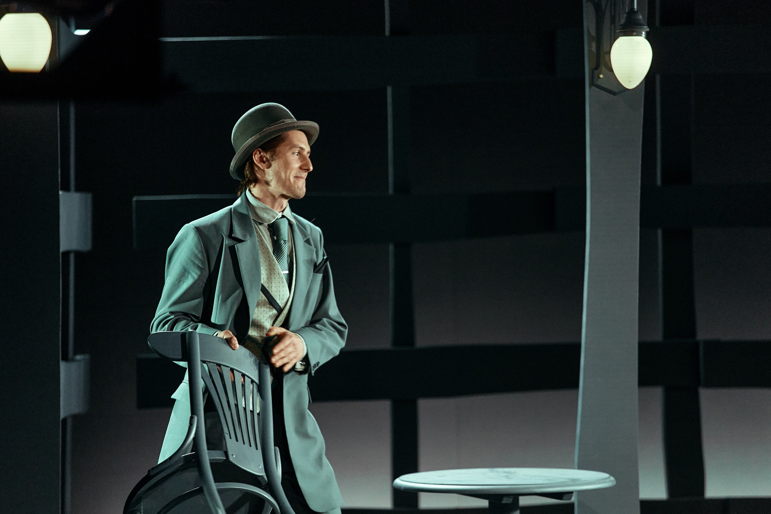 Бесприданница. Приют комедианта. Фотограф Нина Антонова