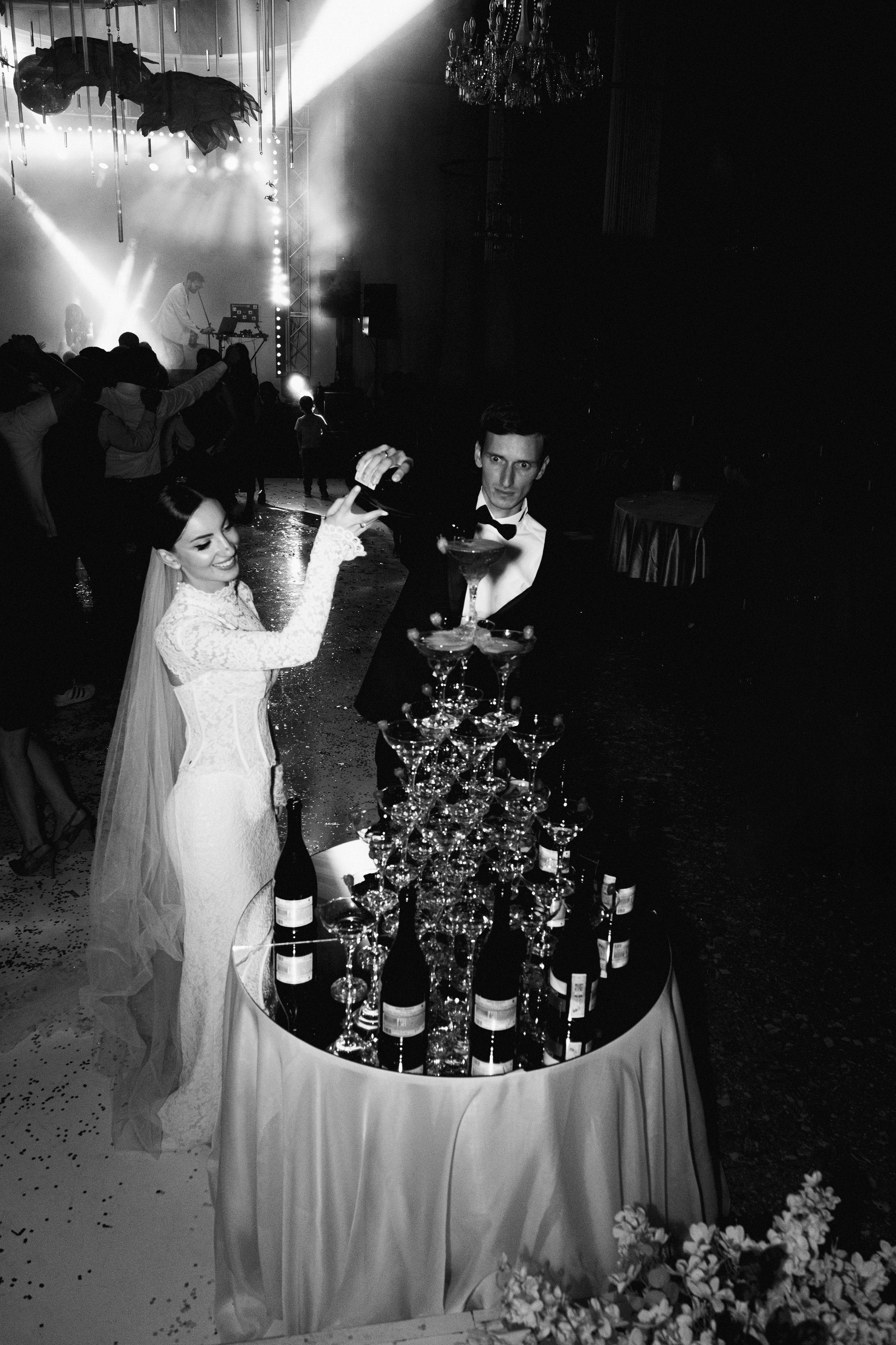 Abkhazia: Lola&Kemal. Сентиментальная свадебная фотография