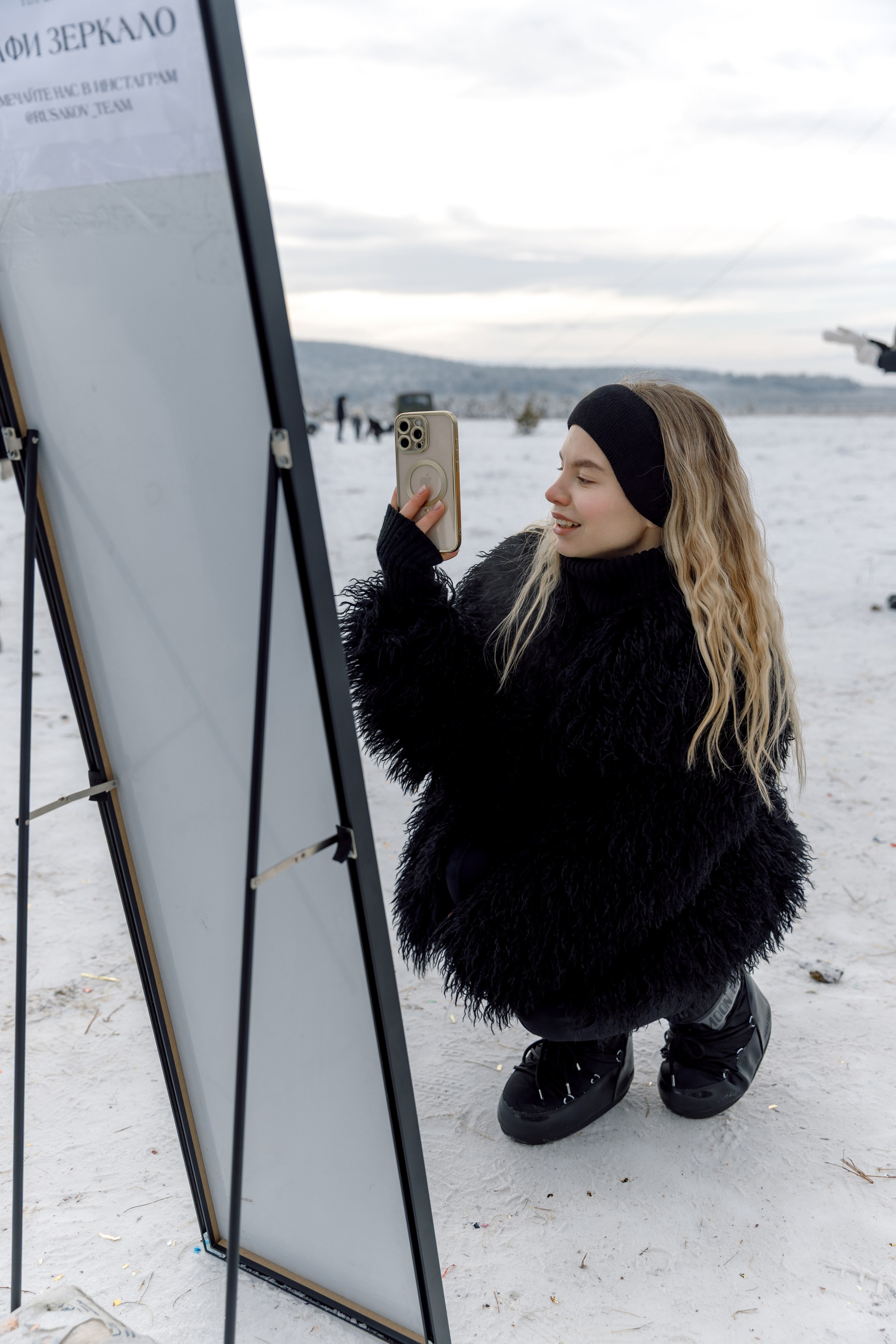 ЯБЛОКИ НА СНЕГУ. Свадебный фотограф Иркутск, репортажный фотограф Иркутск