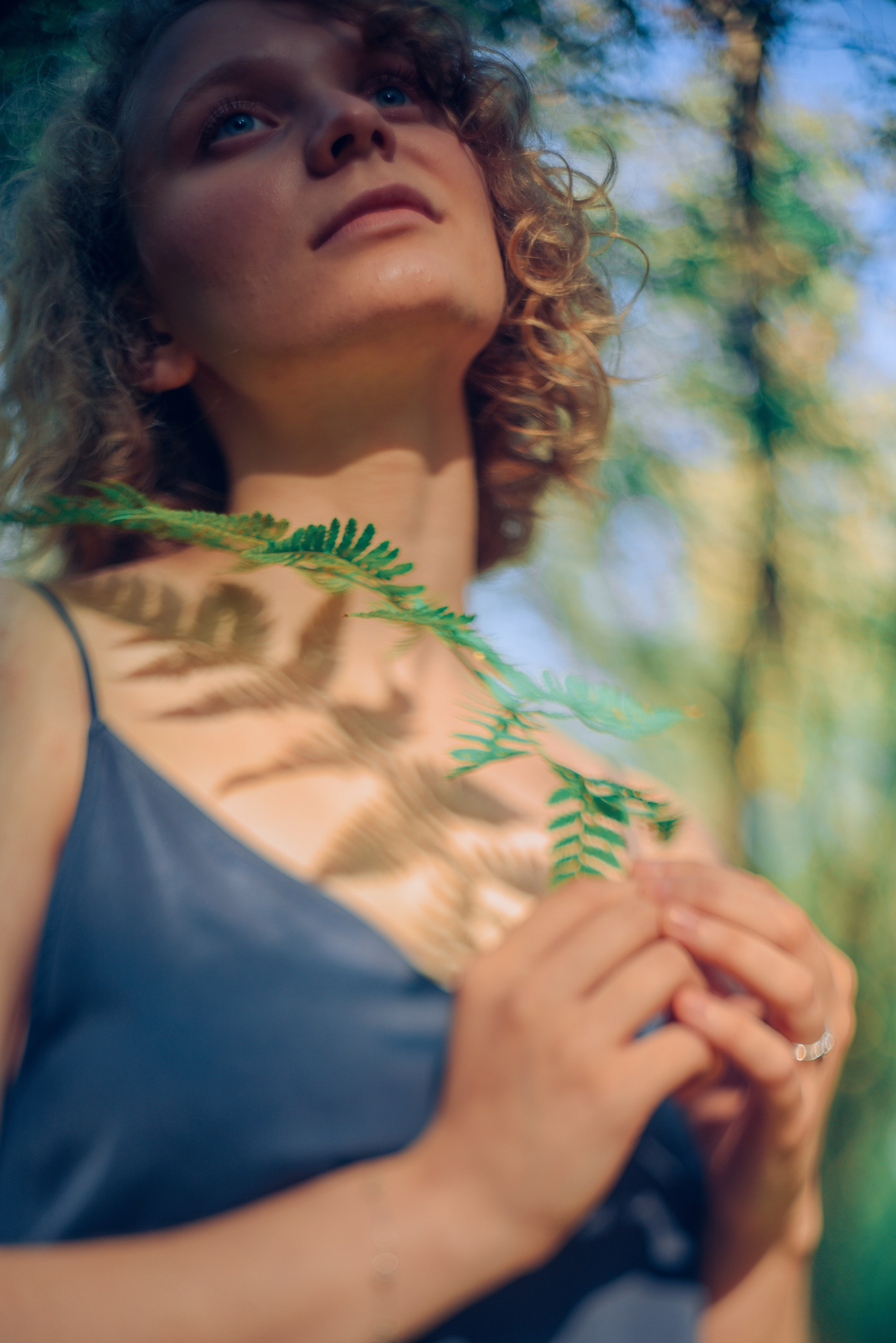 женская фотосессия в лесу