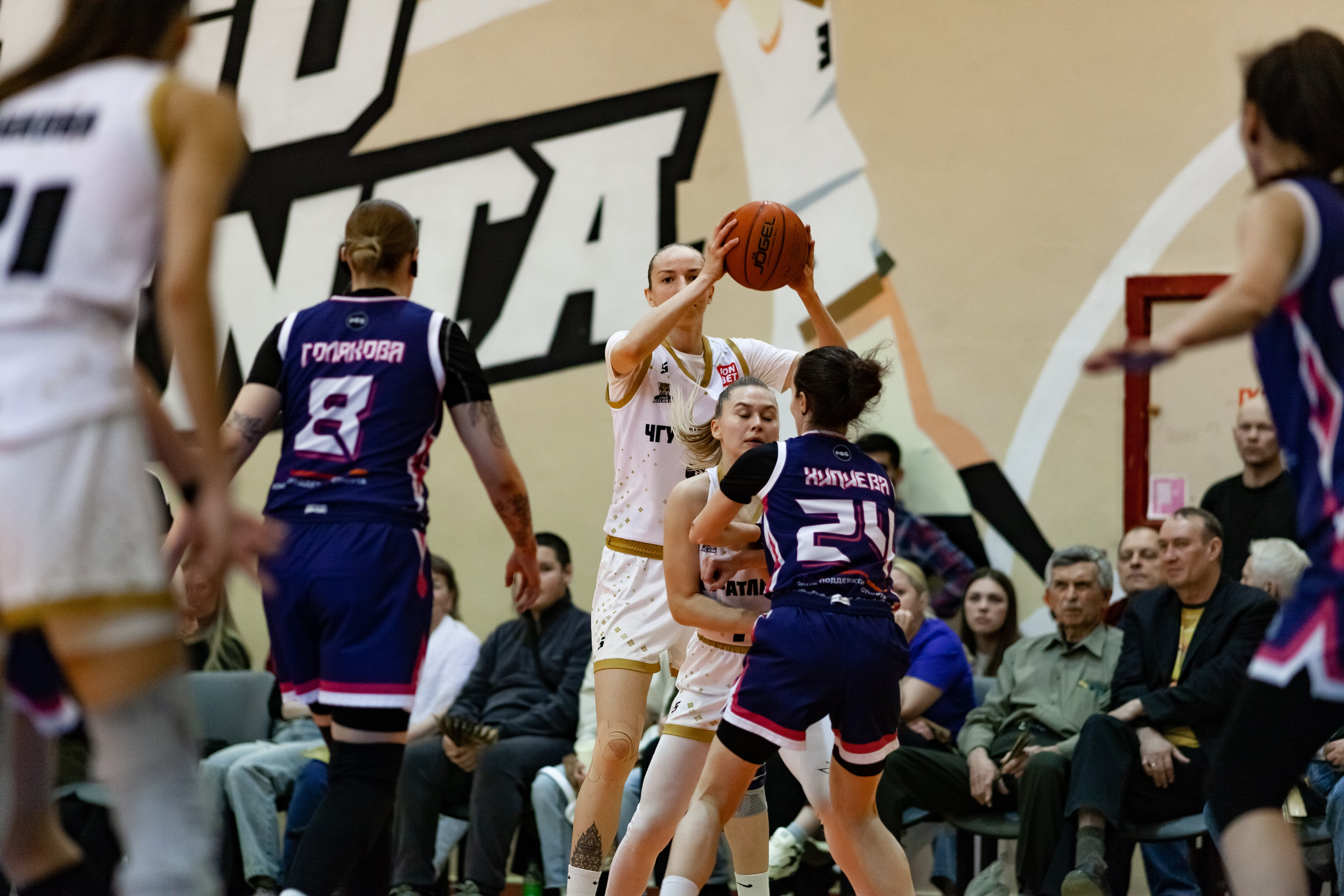 ЧГУ-Атланта — Металлург. Фотография