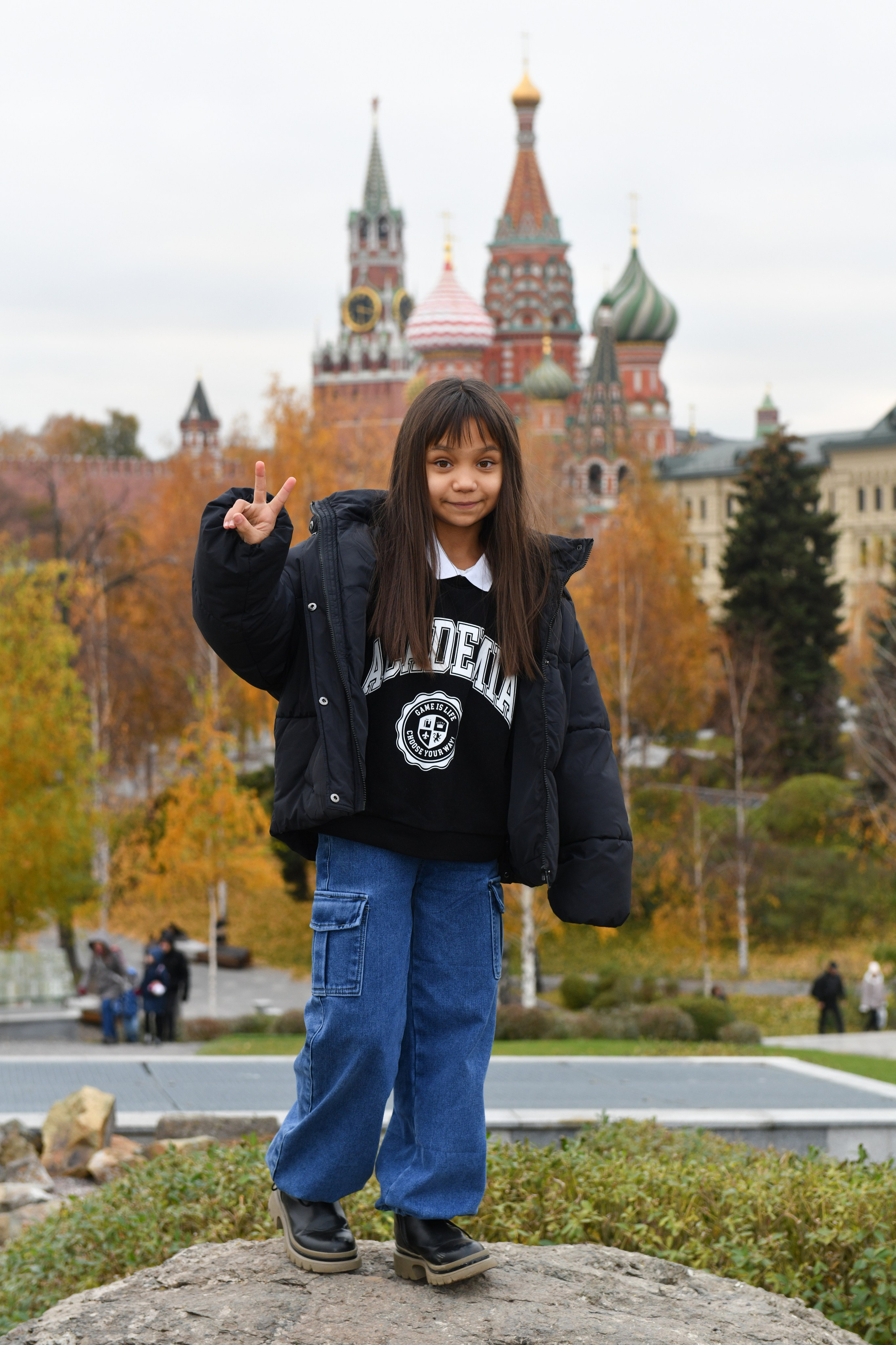 Прогулка в парке Зарядье. Свадебный и портретный фотограф в Москве Галина Борисова
