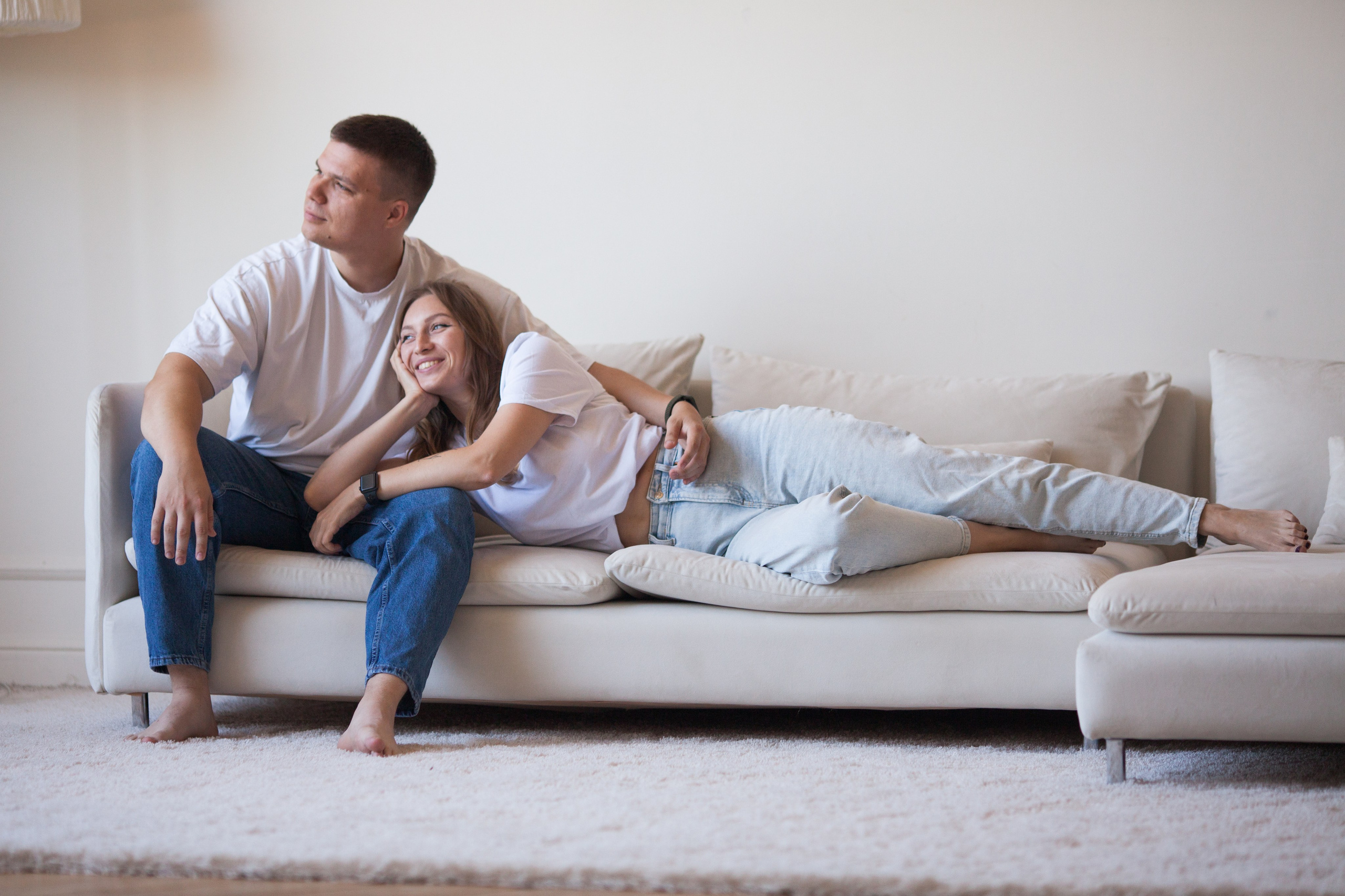 Женя и Кристина минимализм. Семейный и детский фотограф в Краснодаре Брусилова Марина