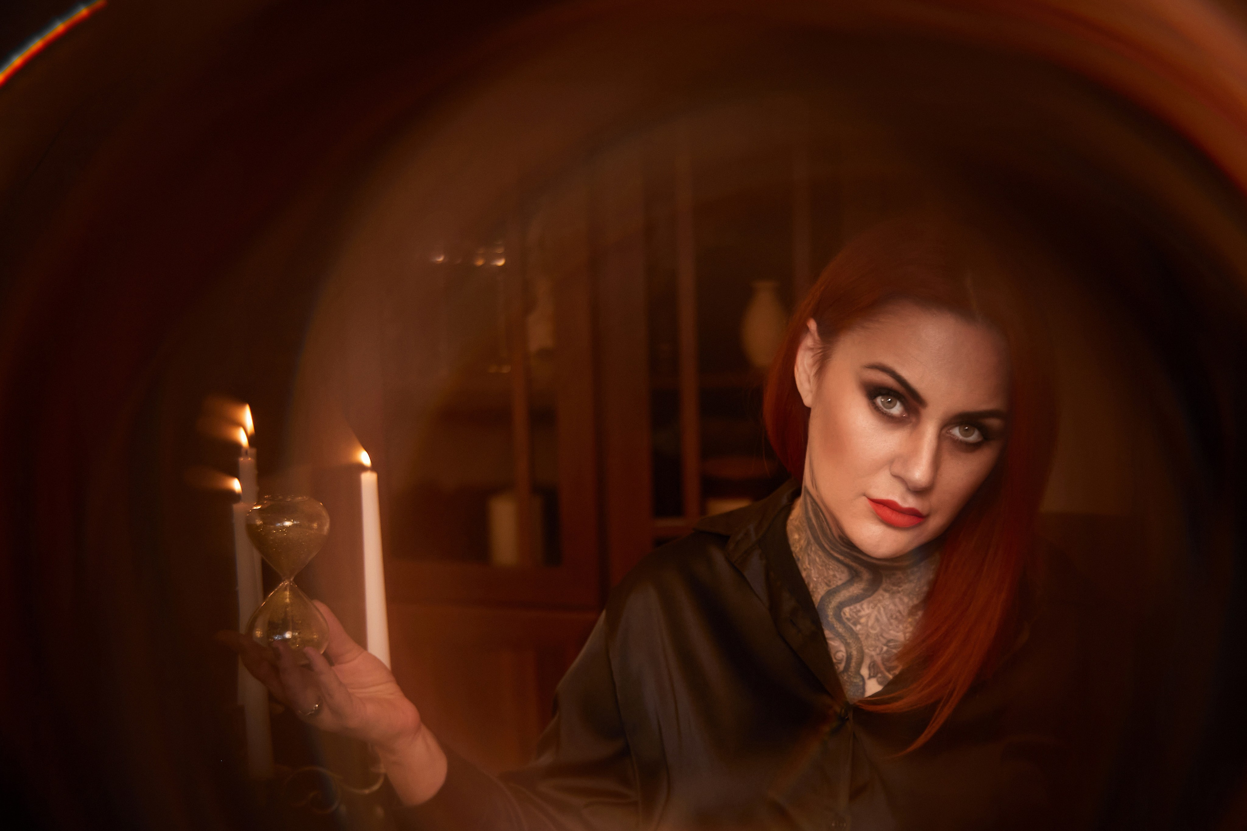 В студии «Космос». Свадебный и креативный фотограф в ЮФО