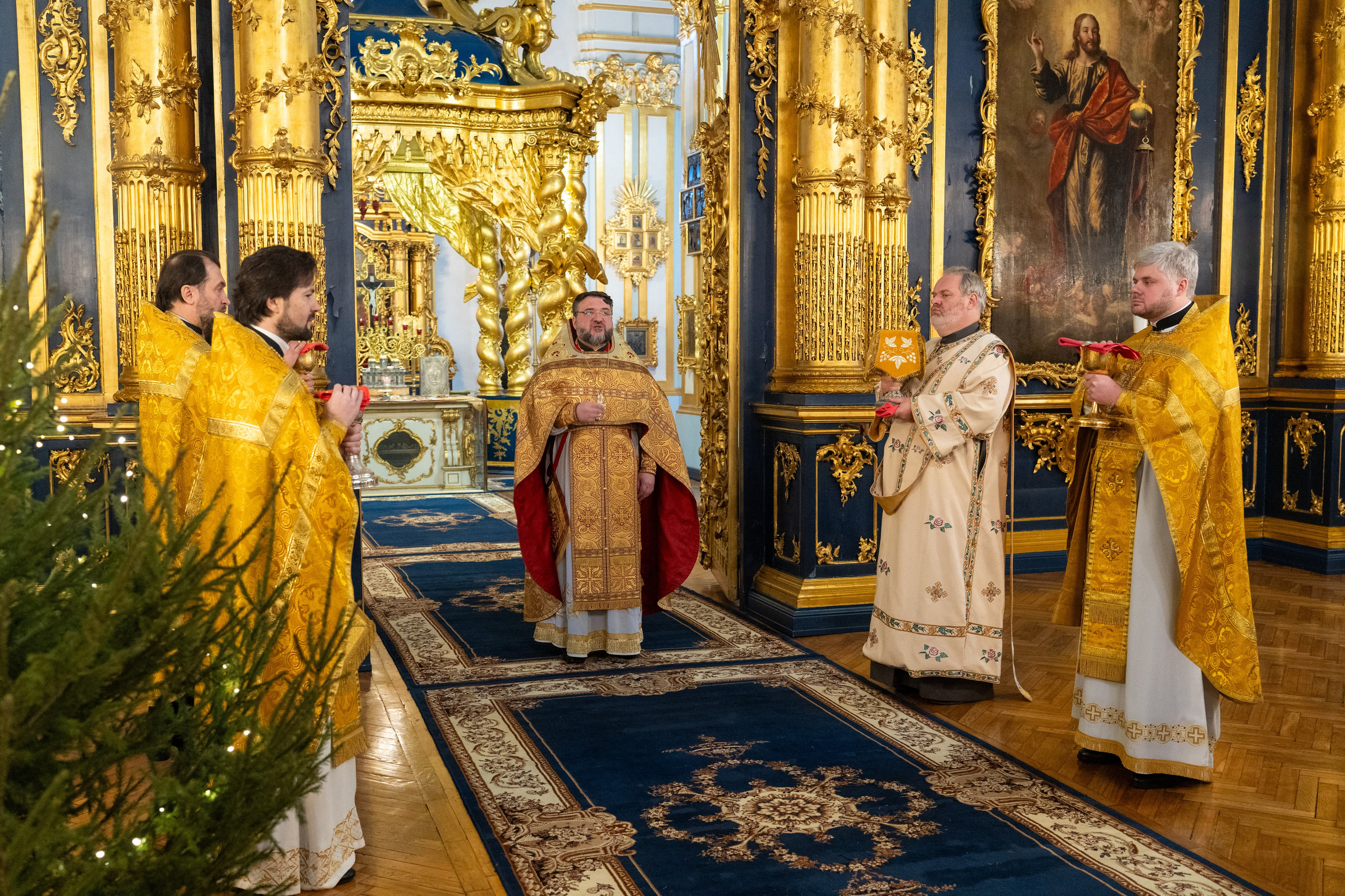 Неделя 30-я по Пятидесятнице, пред Рождеством Христовым, святых отец. Предпразднство Рождества Христова. Вмц. Анастасии Узорешительницы. НИКОЛО-БОГОЯВЛЕНСКИЙ МОРСКОЙ СОБОР