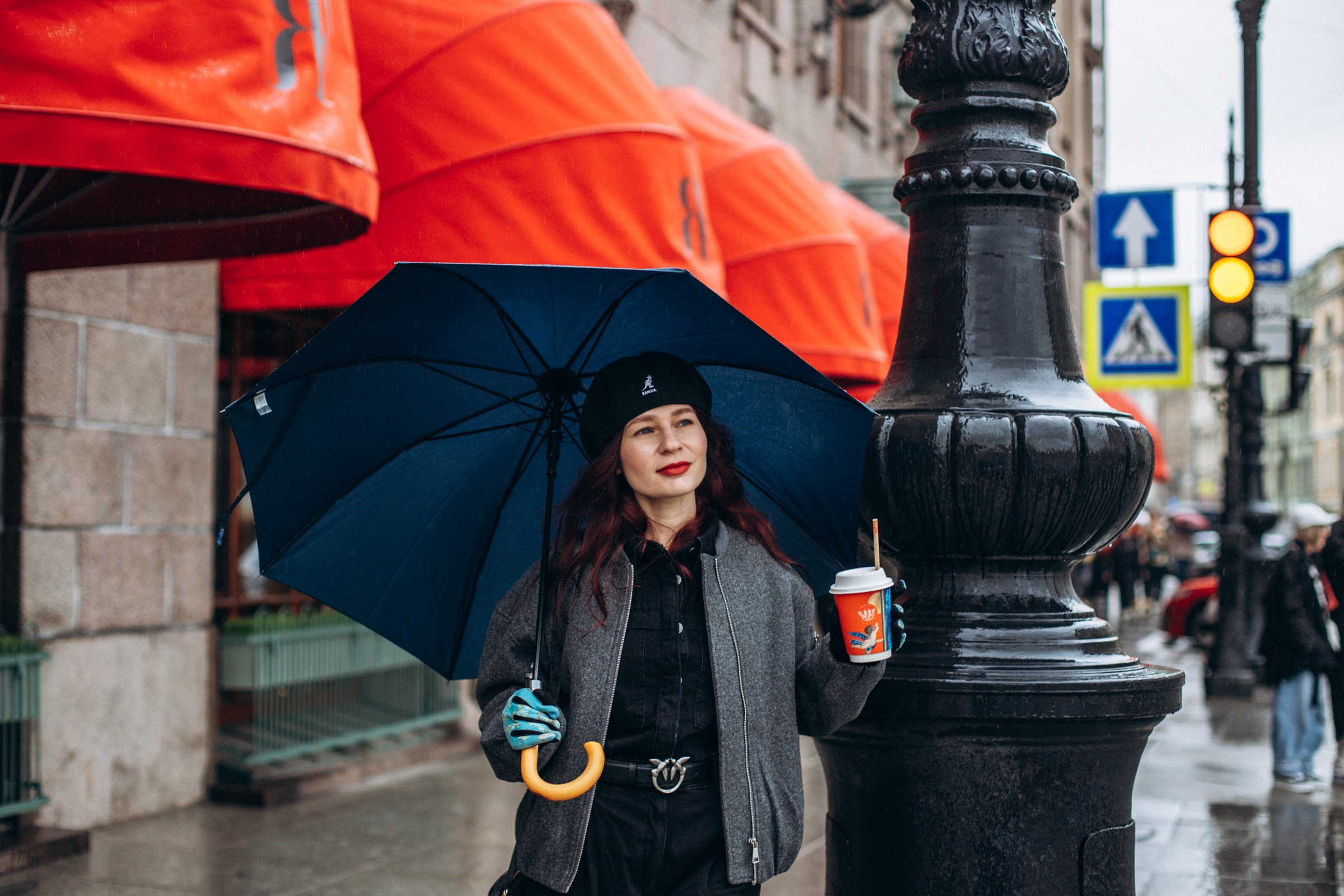 Людмила в мае. Фотопрогулка в Петербурге. Индивидуальный и семейный фотограф в Санкт-Петербурге
