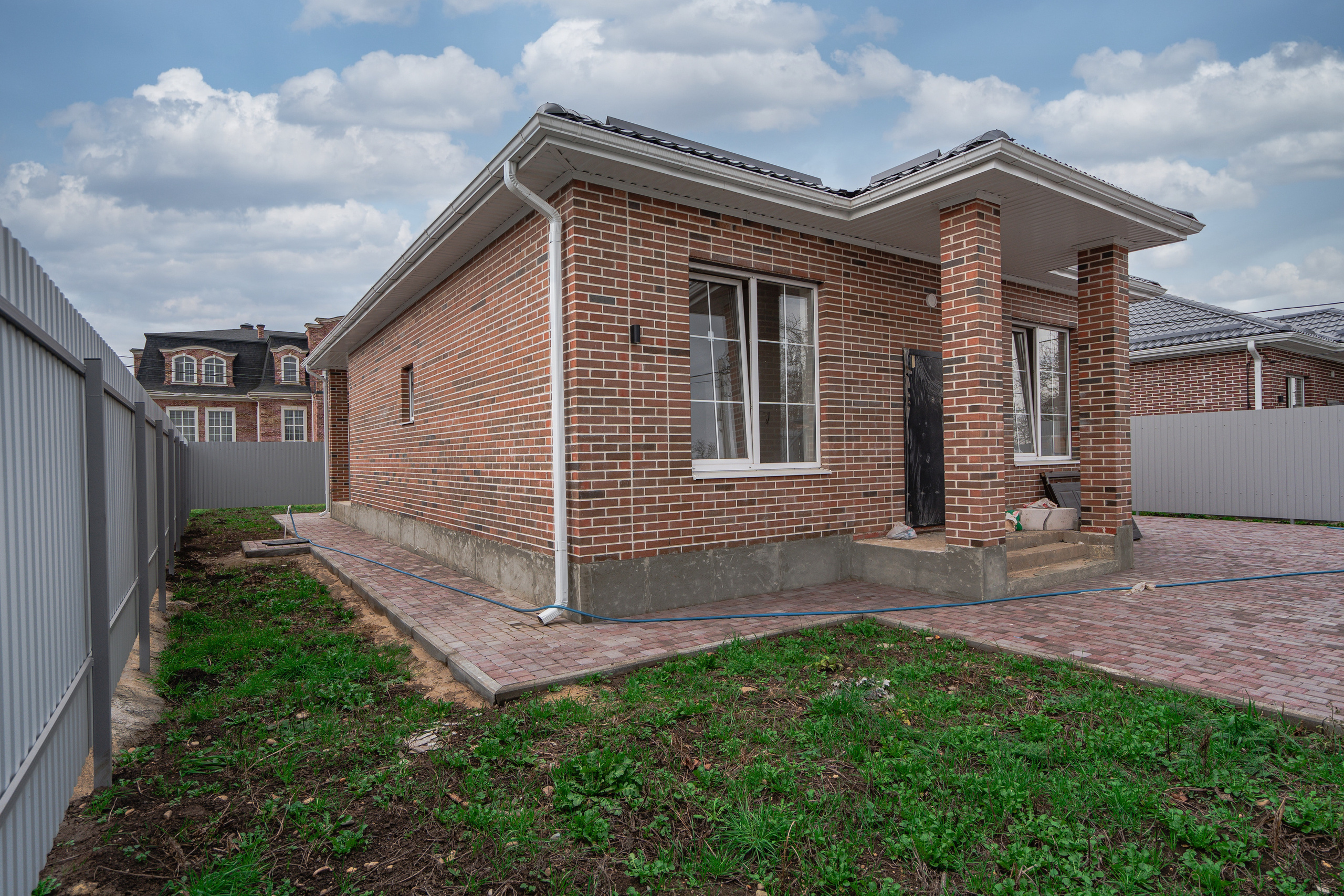 Коттеджи. Создаю контент для бизнеса- Андрей Корниенко и упаковываю компании и экспертов в Краснодаре