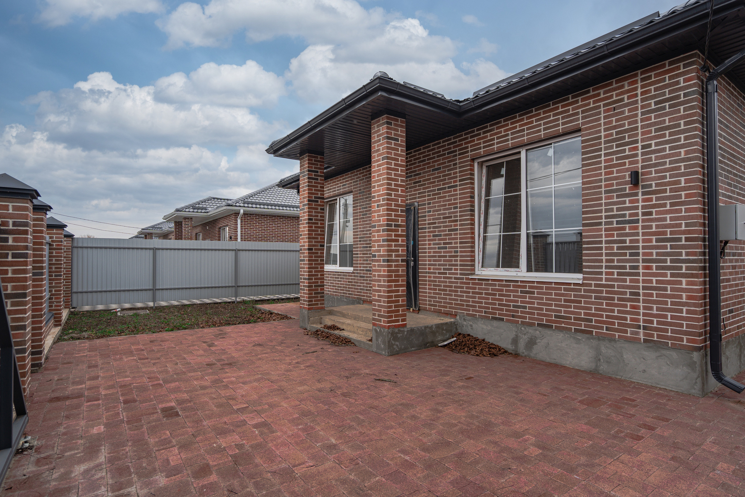 Коттеджи. Создаю контент для бизнеса- Андрей Корниенко и упаковываю компании и экспертов в Краснодаре