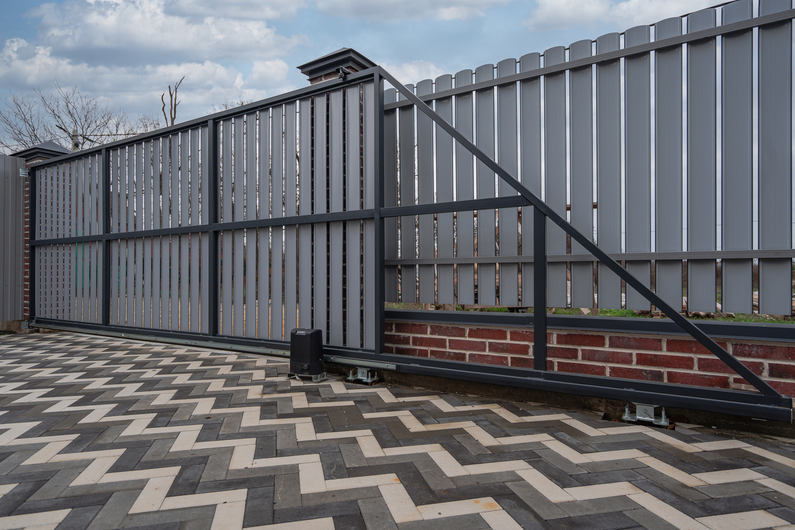 Коттеджи. Создаю контент для бизнеса- Андрей Корниенко и упаковываю компании и экспертов в Краснодаре