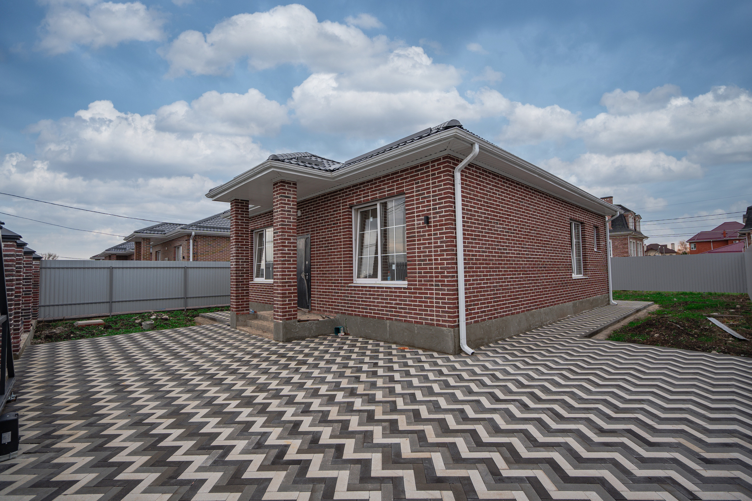 Коттеджи. Создаю контент для бизнеса- Андрей Корниенко и упаковываю компании и экспертов в Краснодаре