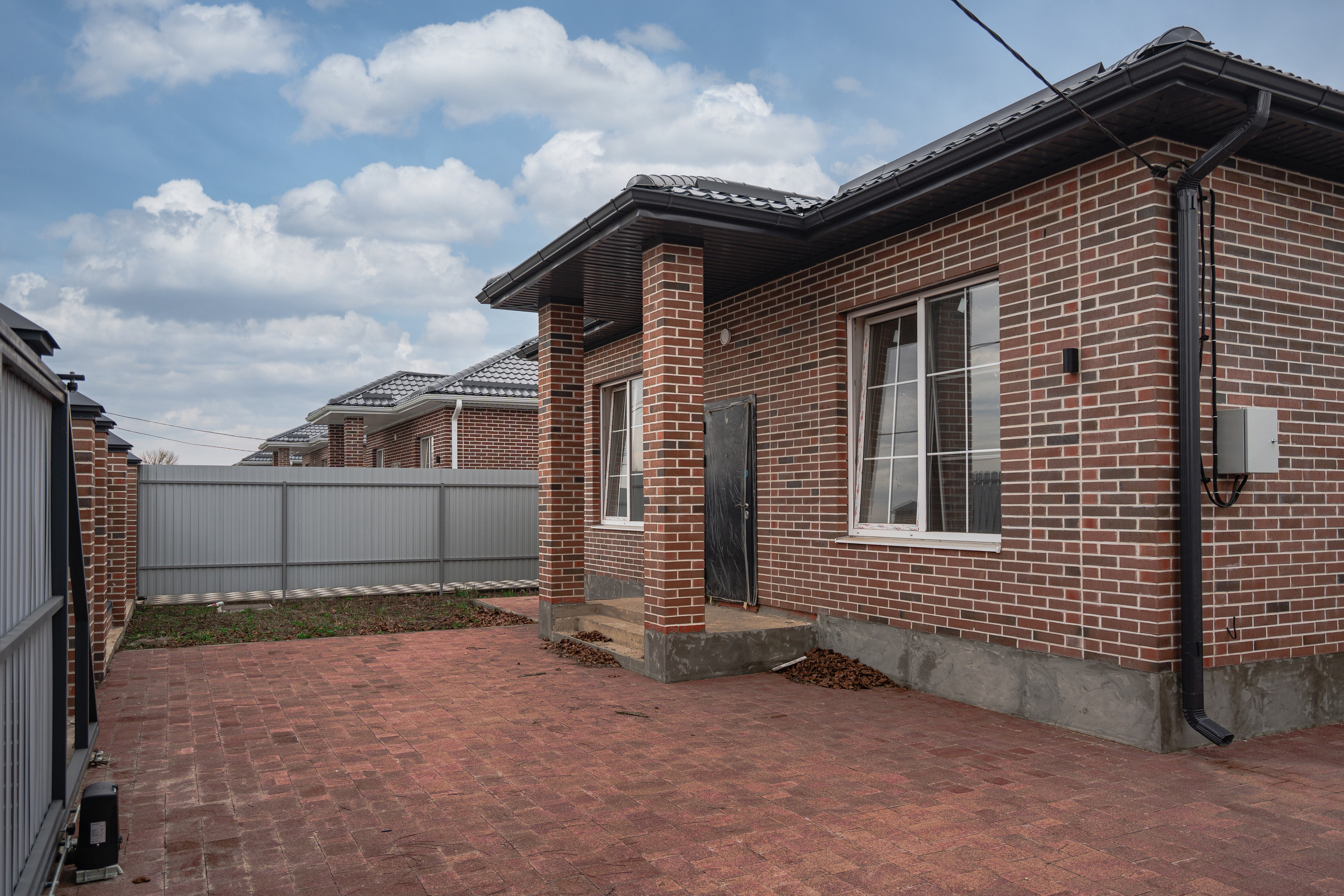 Коттеджи. Создаю контент для бизнеса- Андрей Корниенко и упаковываю компании и экспертов в Краснодаре