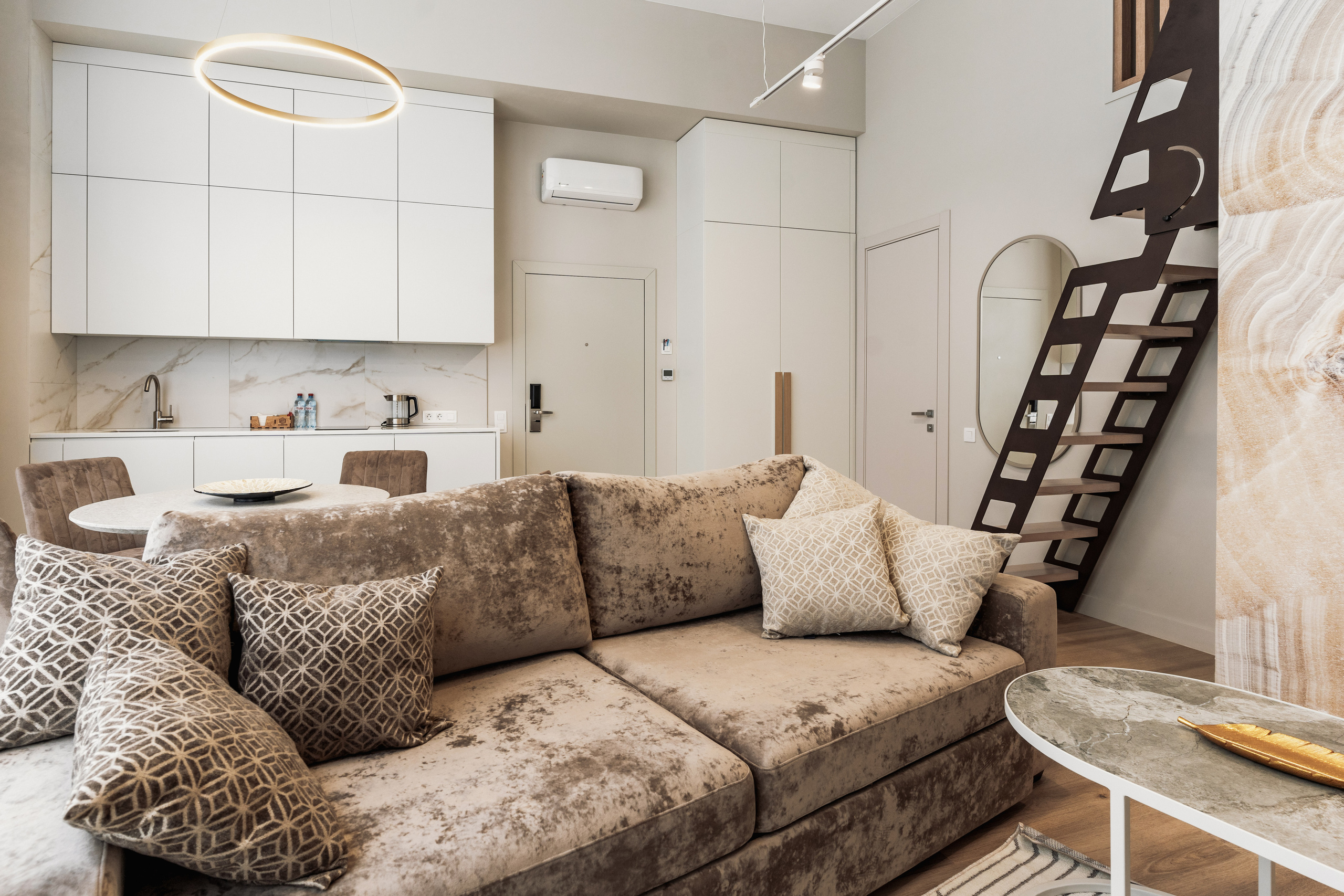 Лучезарный. Создаю контент для бизнеса- Андрей Корниенко и упаковываю компании и экспертов в Краснодаре