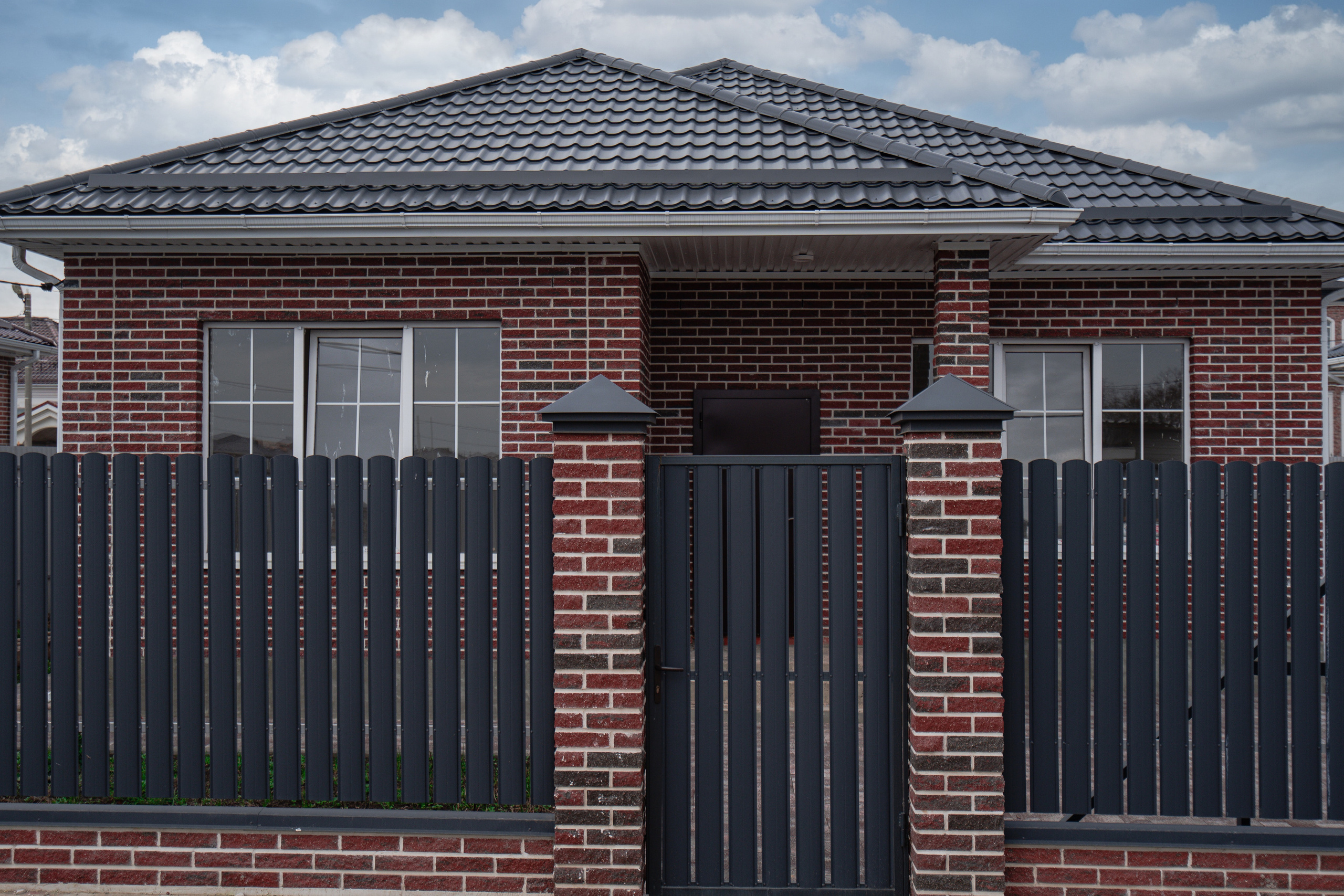 Коттеджи. Создаю контент для бизнеса- Андрей Корниенко и упаковываю компании и экспертов в Краснодаре