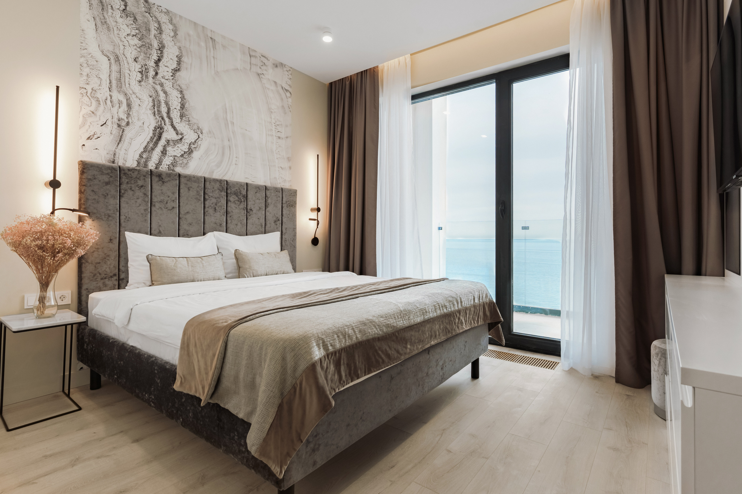 Лучезарный. Создаю контент для бизнеса- Андрей Корниенко и упаковываю компании и экспертов в Краснодаре