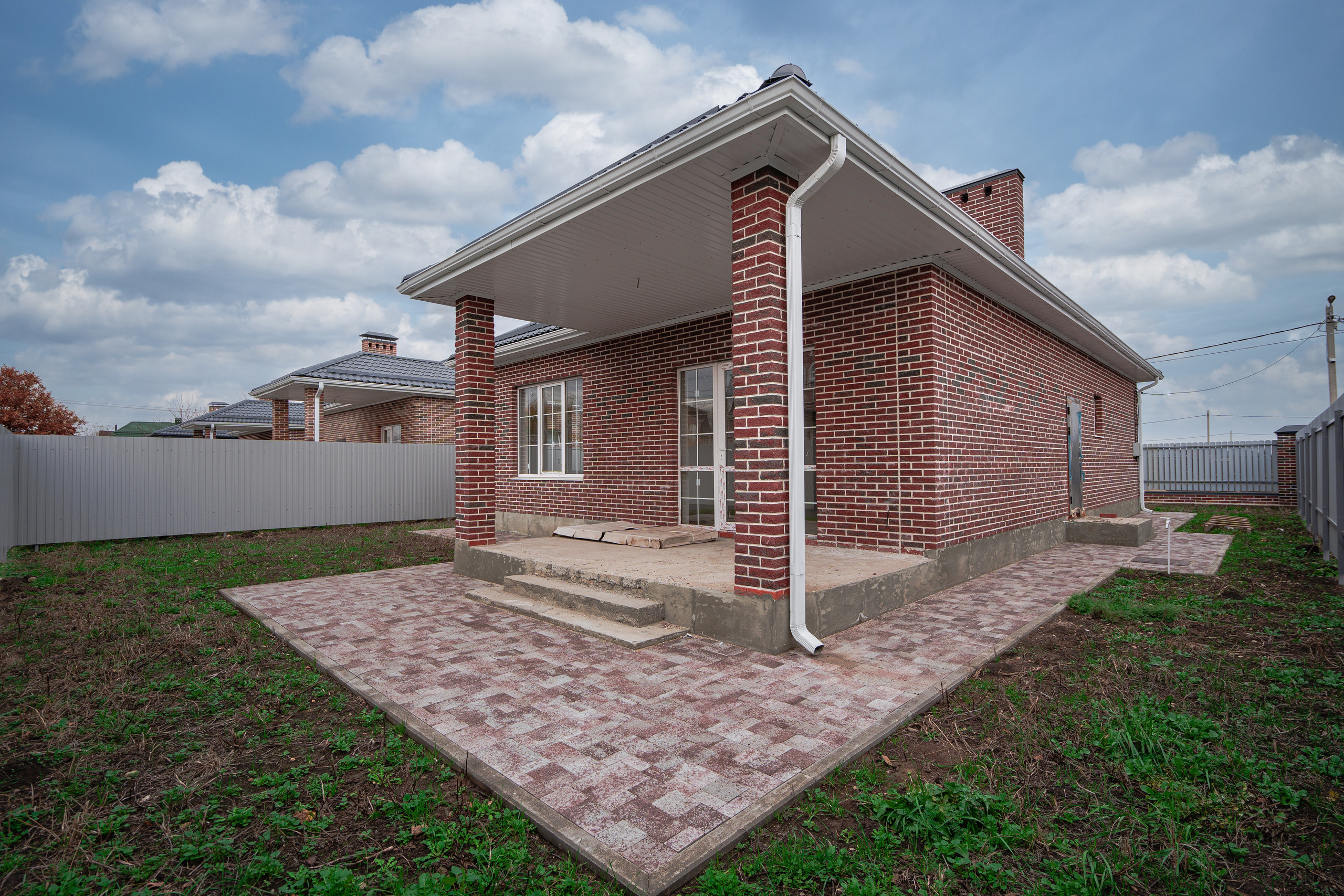 Коттеджи. Создаю контент для бизнеса- Андрей Корниенко и упаковываю компании и экспертов в Краснодаре