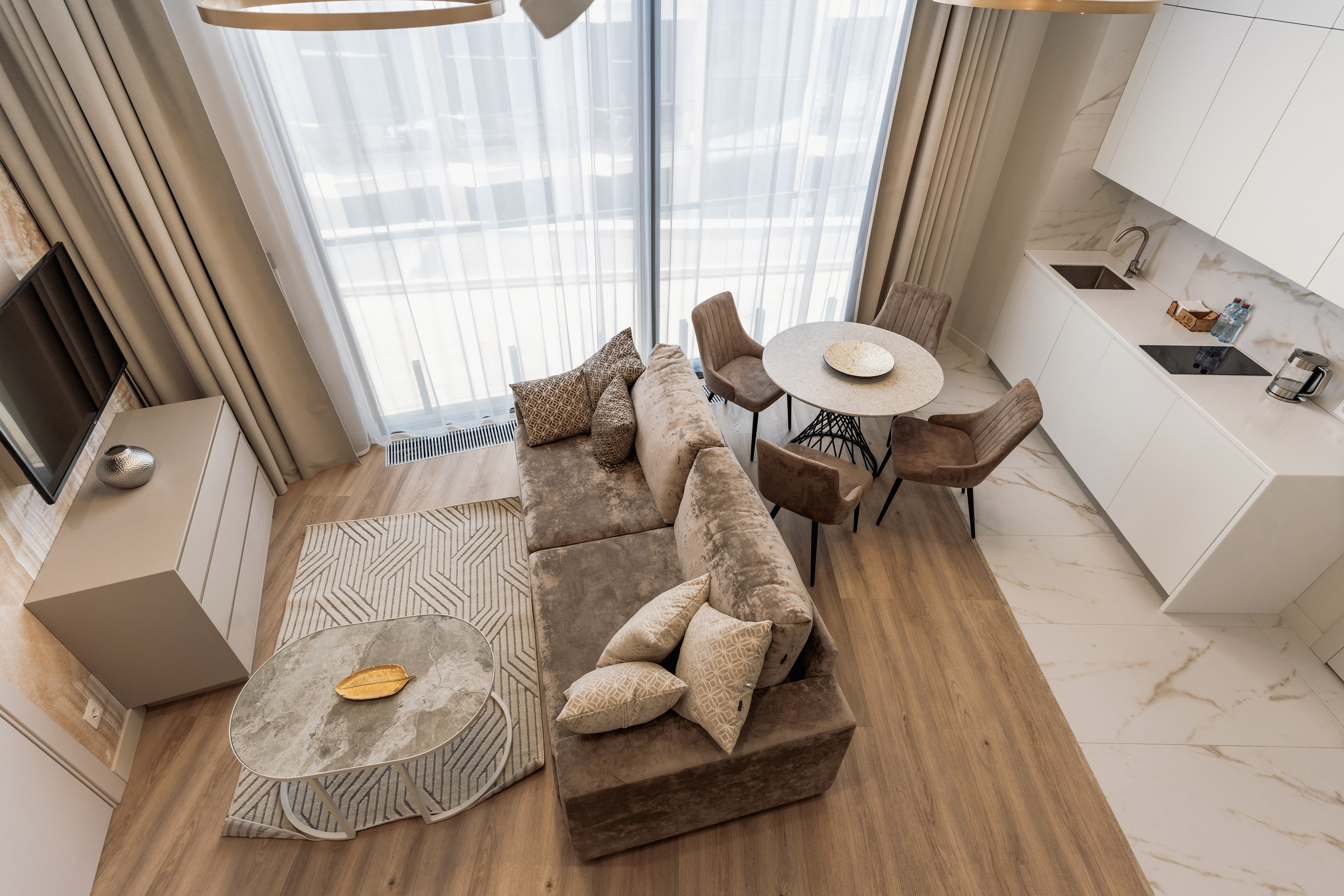 Лучезарный. Создаю контент для бизнеса- Андрей Корниенко и упаковываю компании и экспертов в Краснодаре